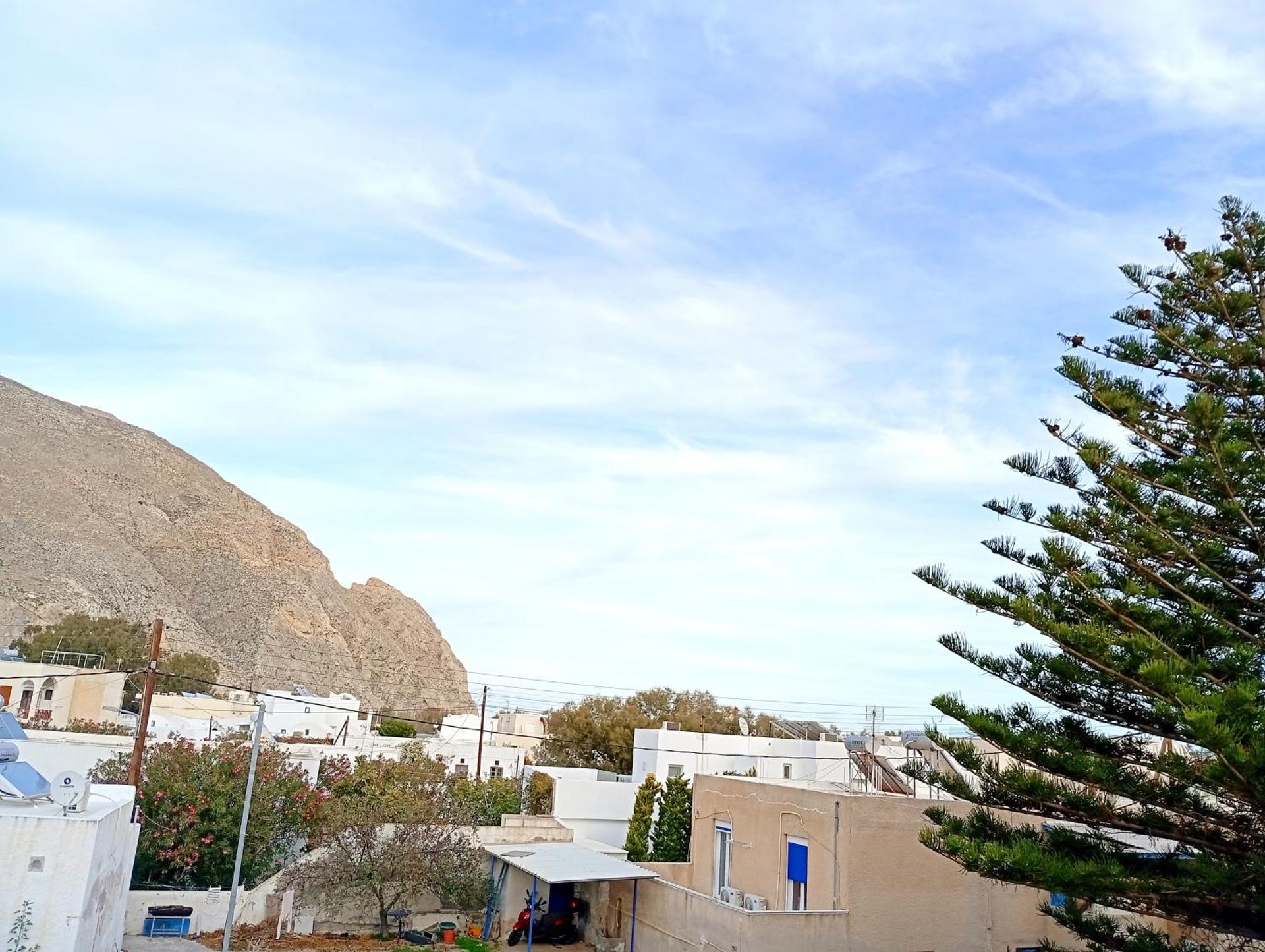 The Best - Photo 180