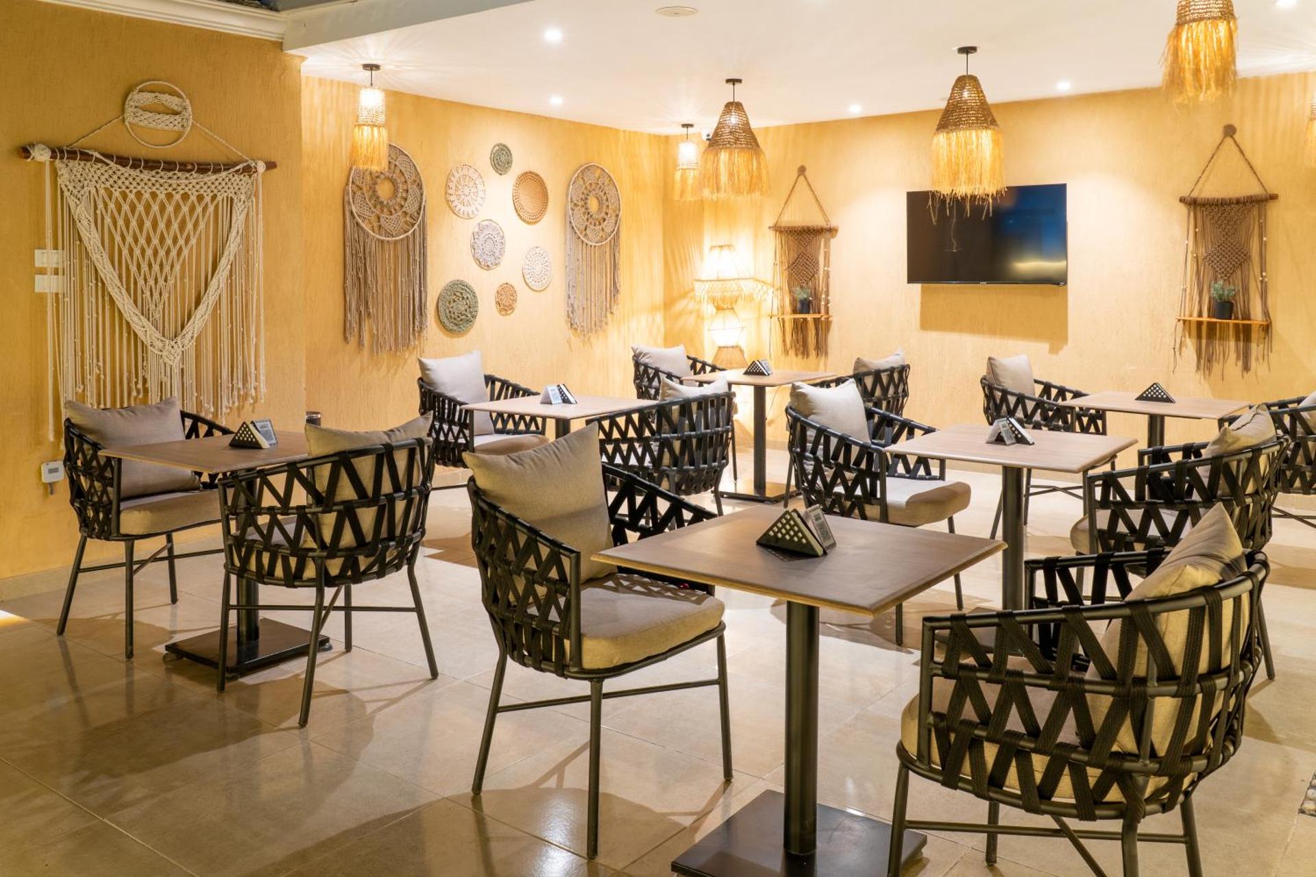 Tiye Pyramids Hotel - Photo 183