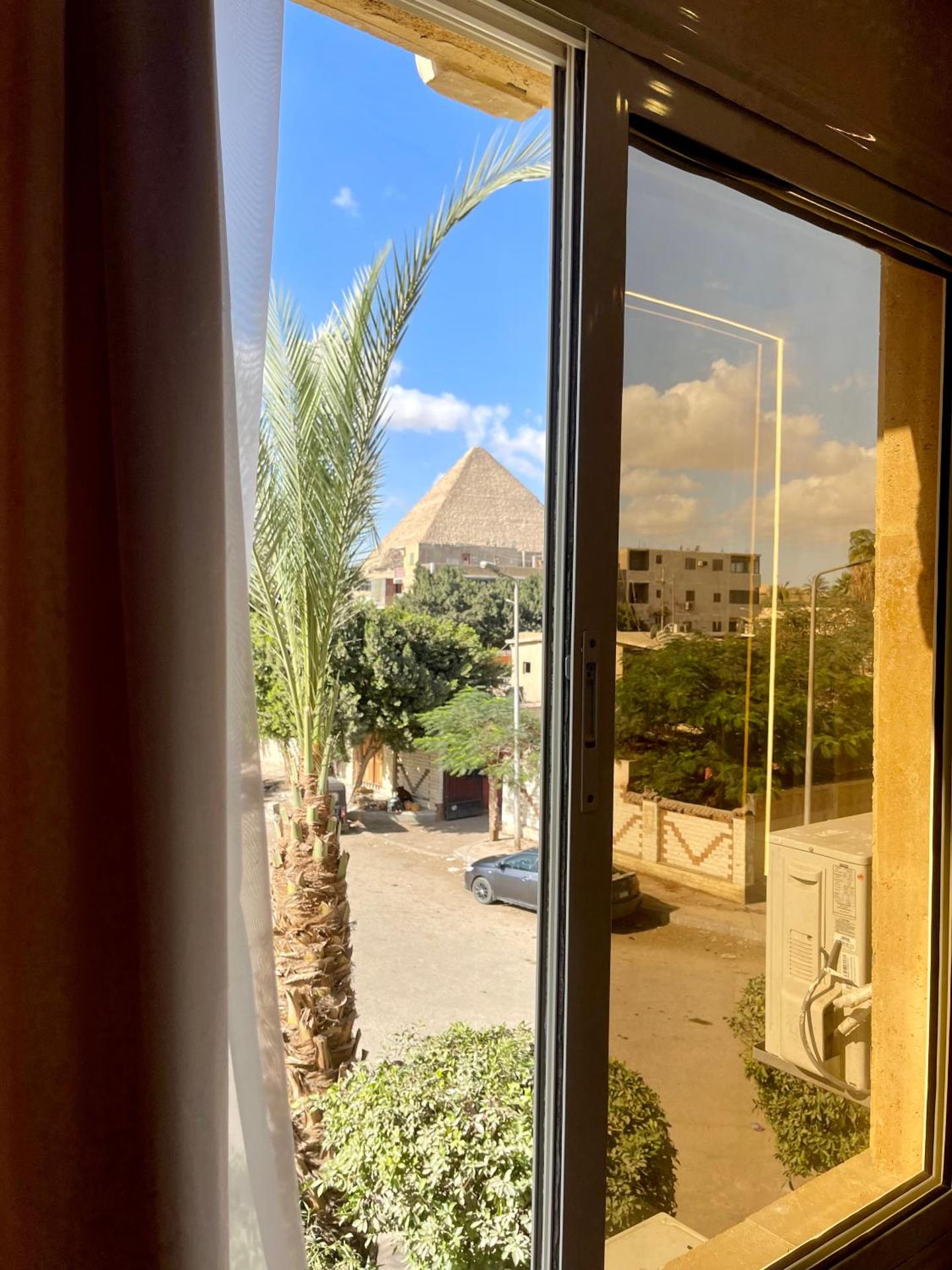 Cleo Patra Pyramids Tower Inn - Photo 36