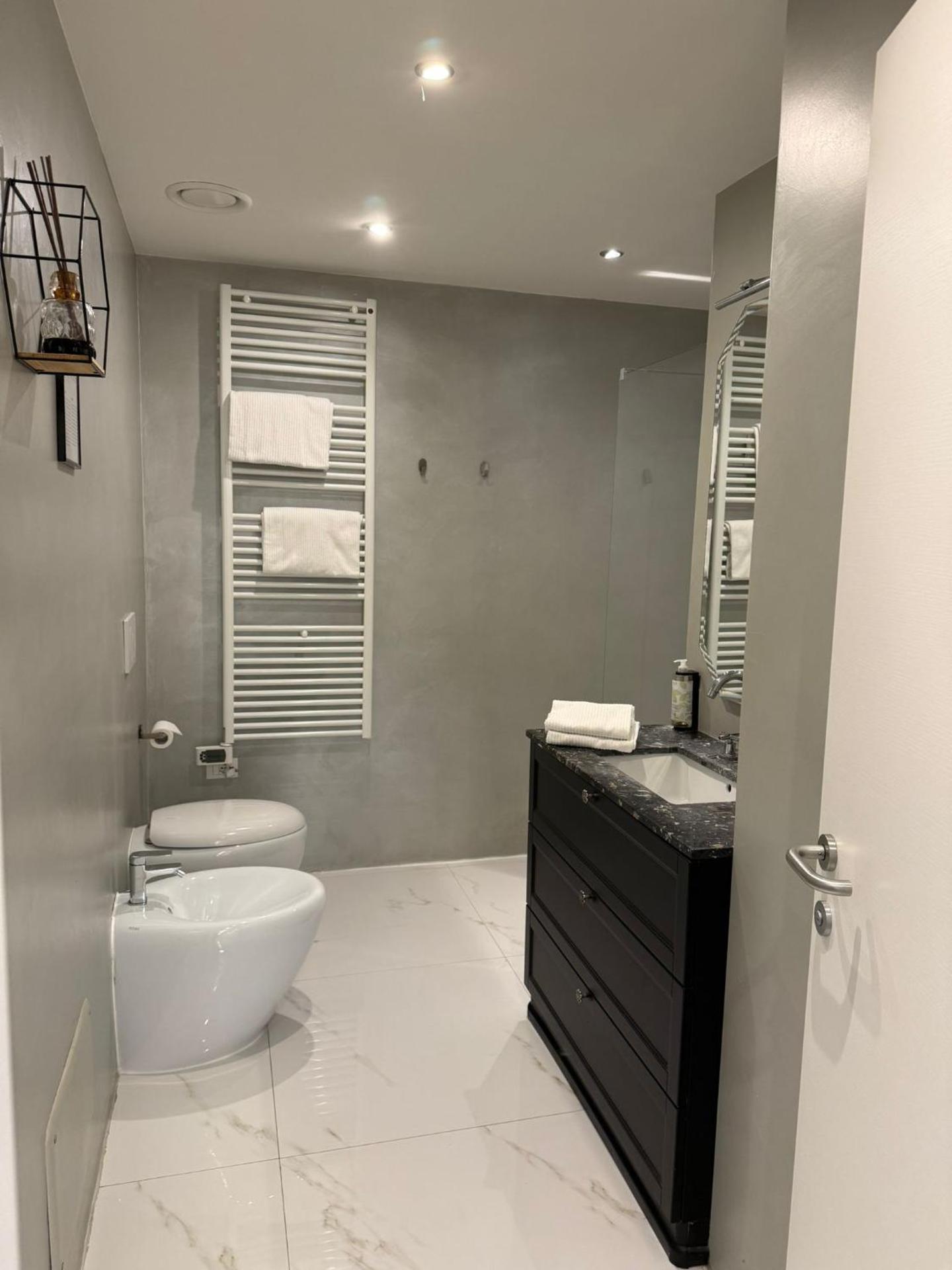 Mazzini Suites - Photo 12