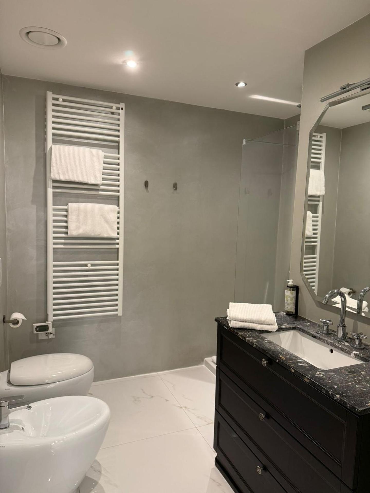 Mazzini Suites - Photo 14