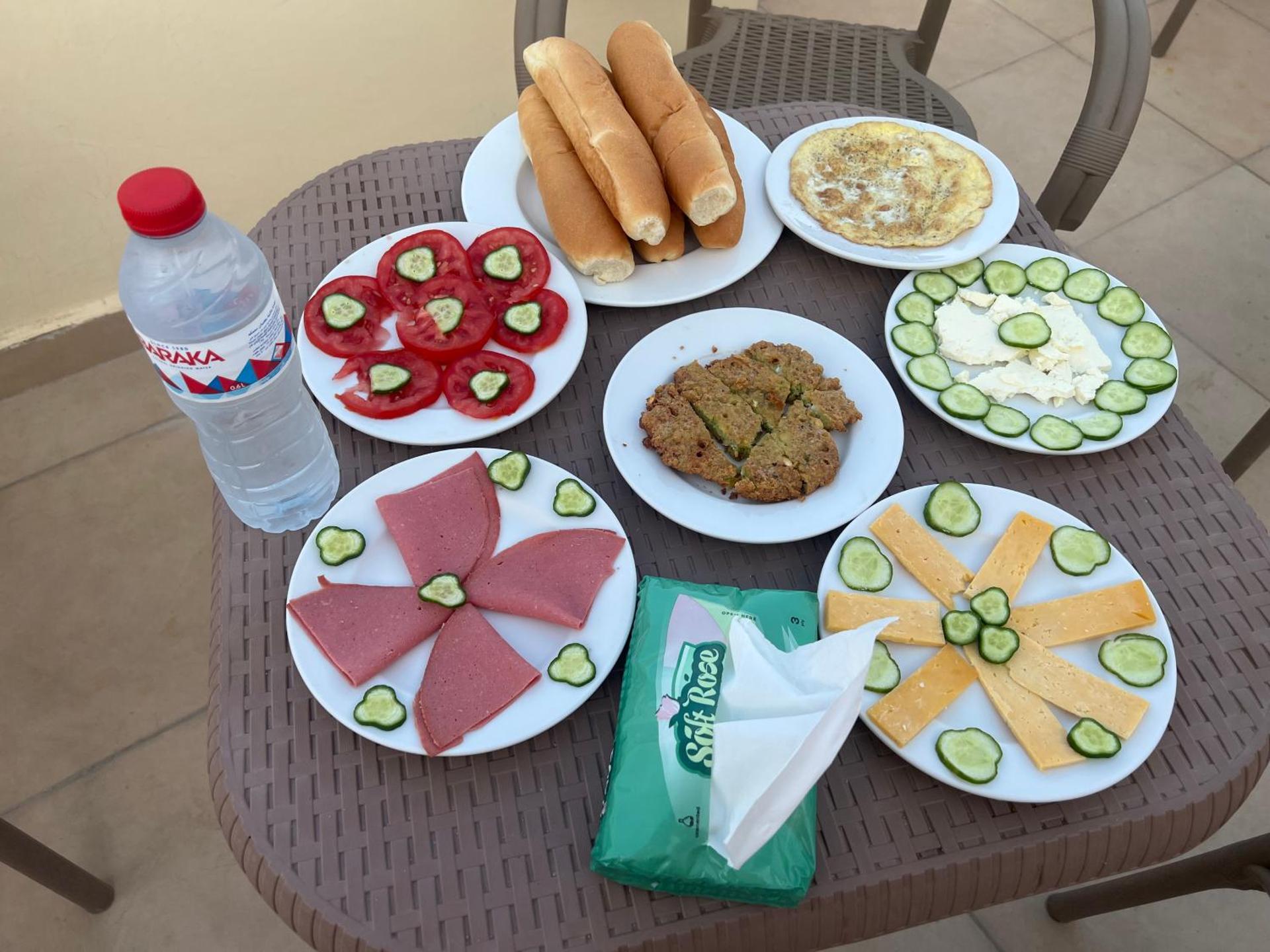 Gold pyramids view - Photo 18