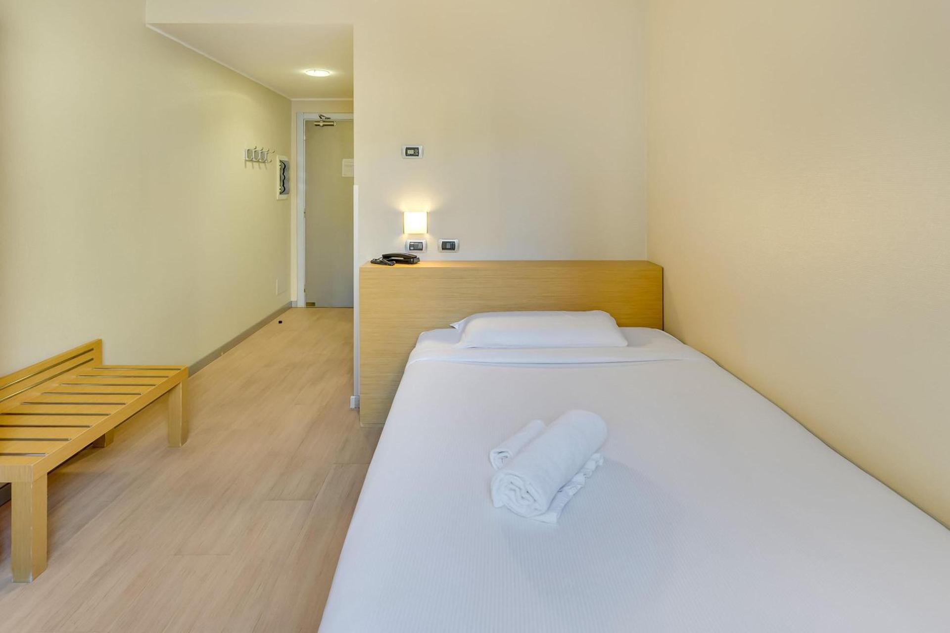 B&B HOTEL Milano La Spezia - Photo 30