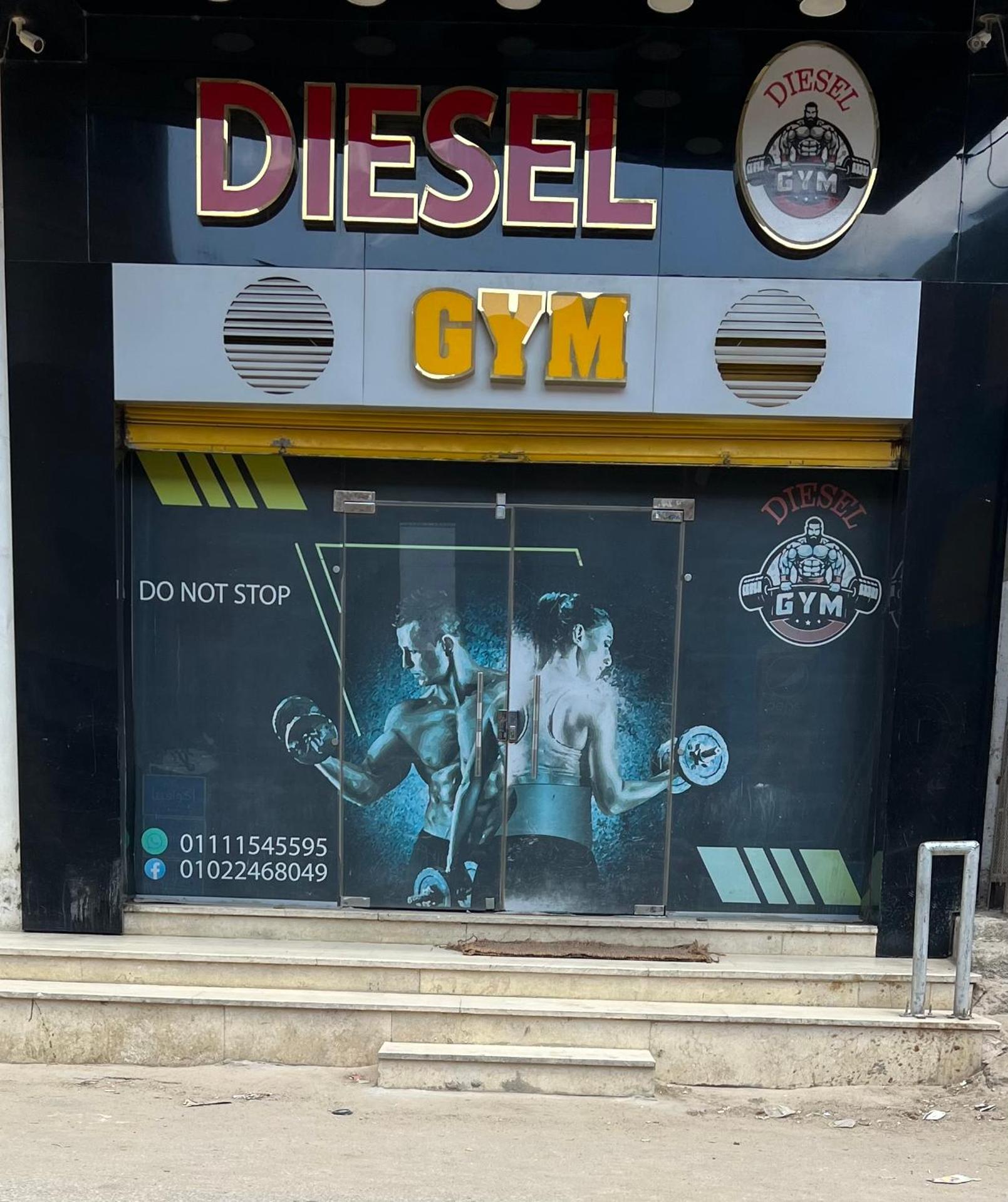 Gold pyramids view - Photo 44