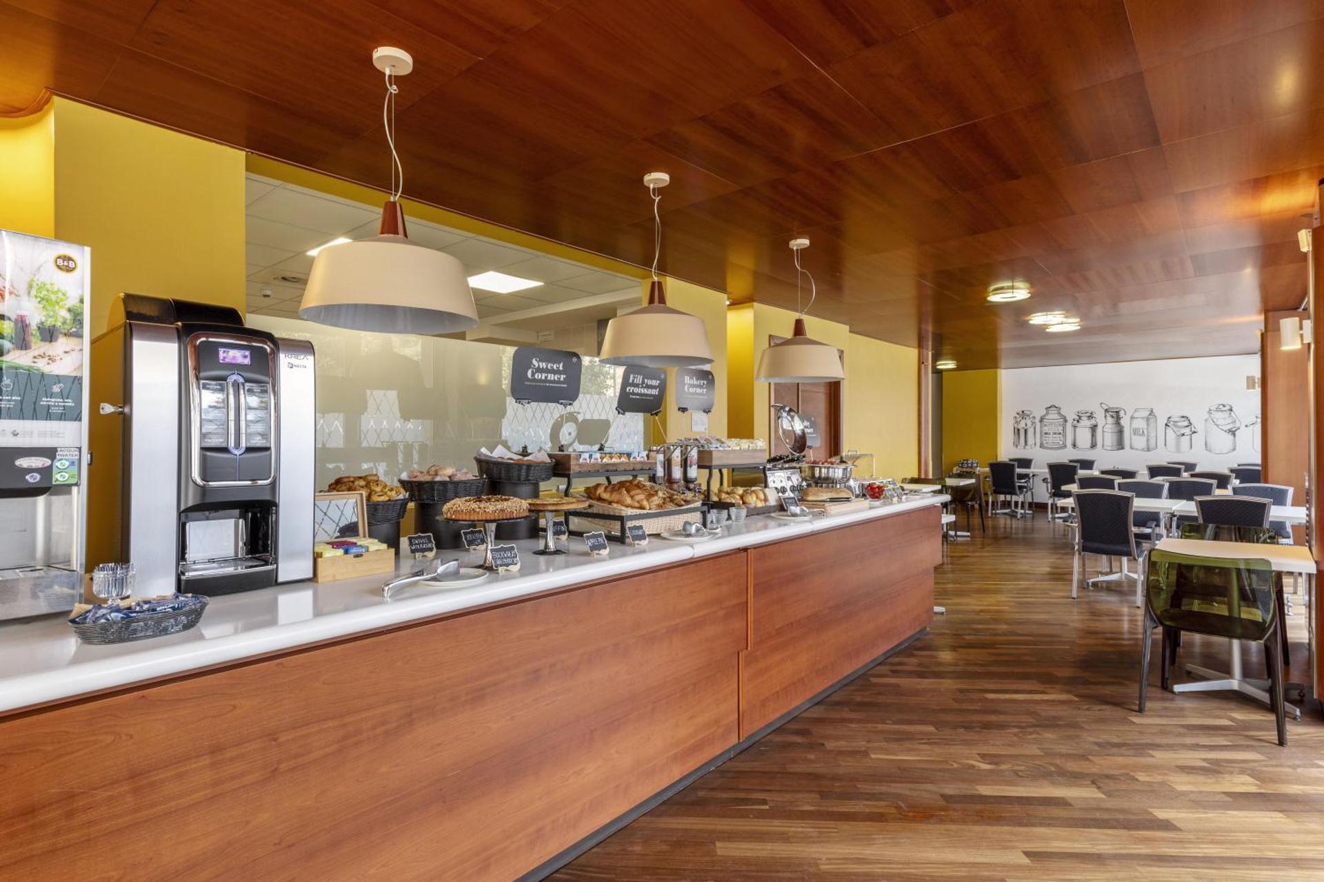 B&B Hotel Modena - Photo 10