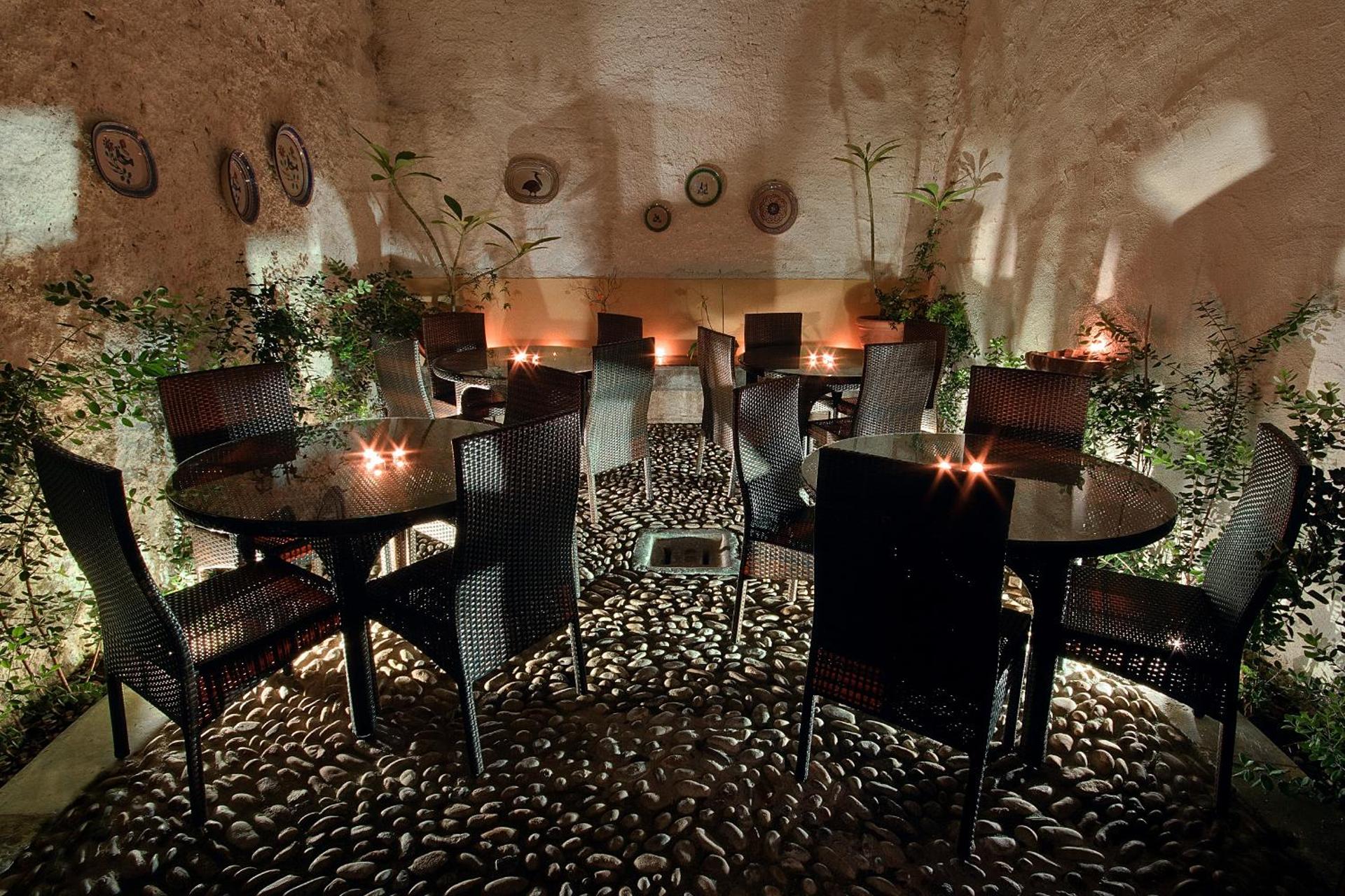 Hotel La Plumeria - Photo 29