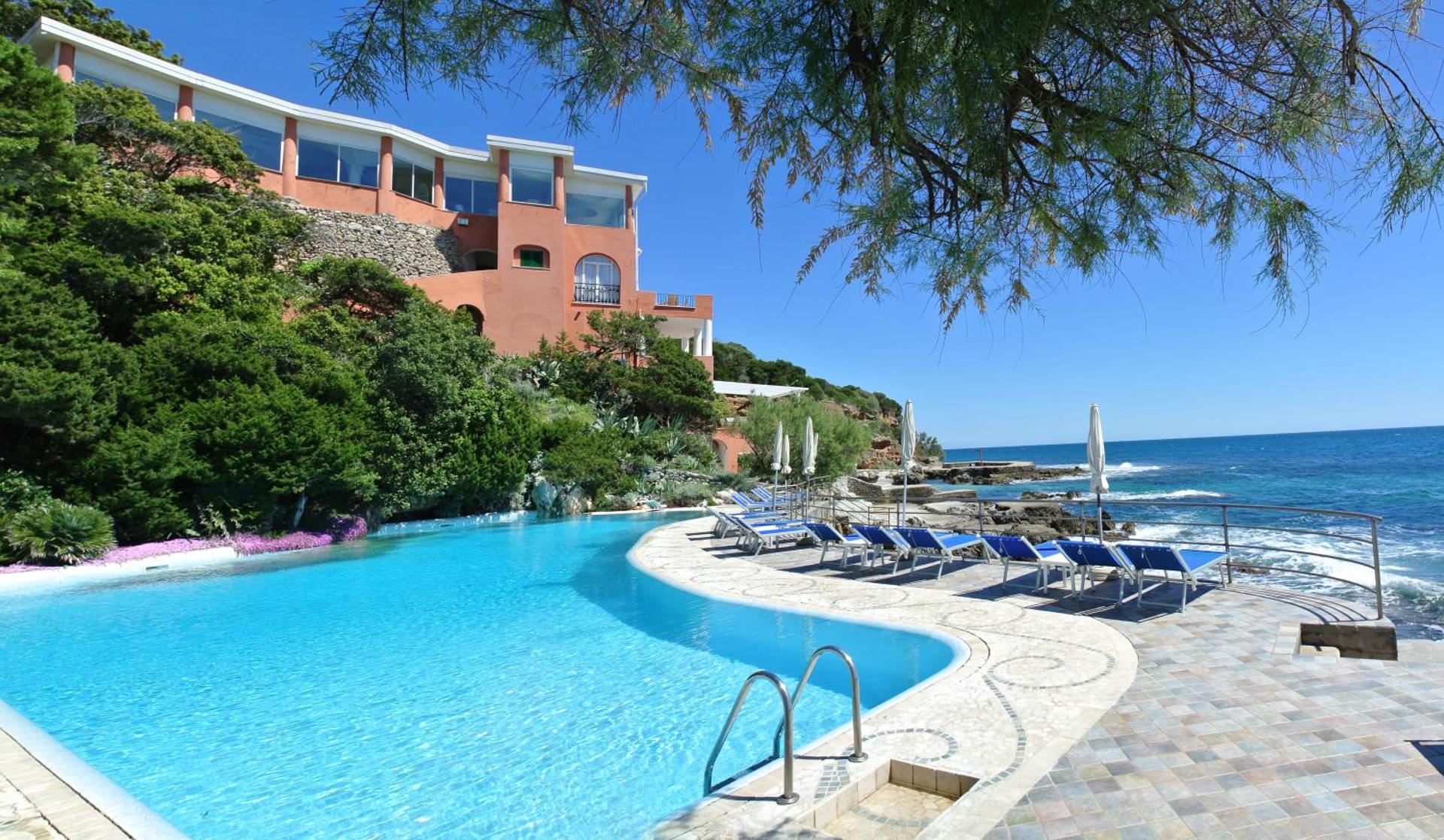 Hotel Punta Rossa - Photo 68