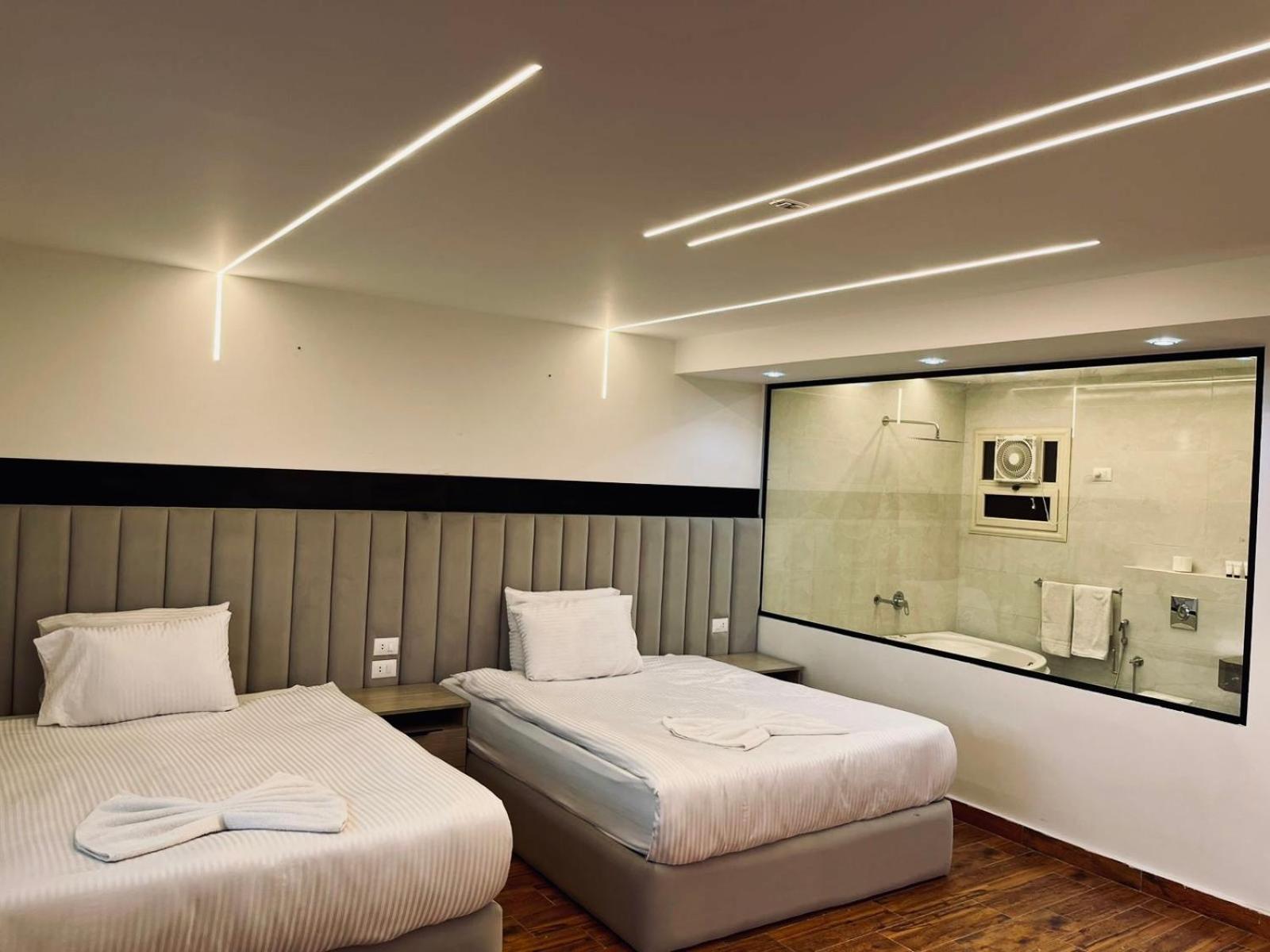 Nefertiti Royal Hotel - Photo 41