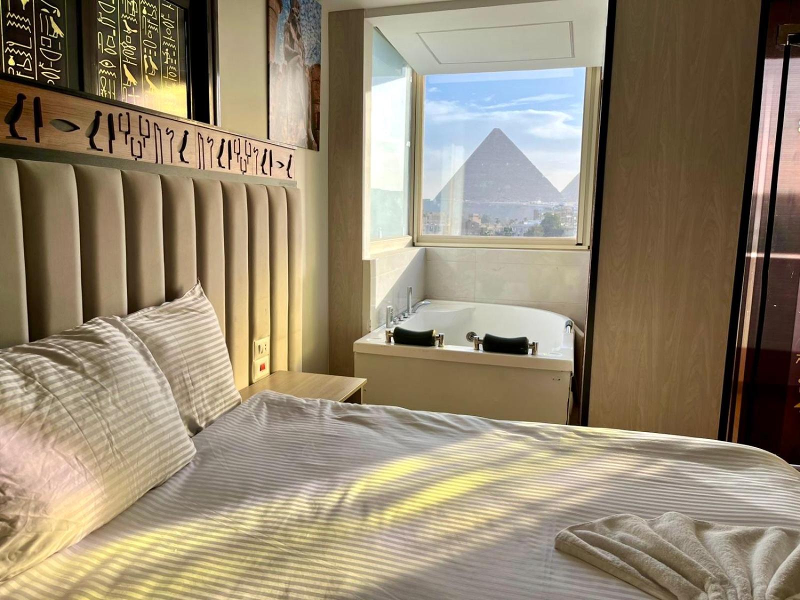 Nefertiti Royal Hotel - Photo 17