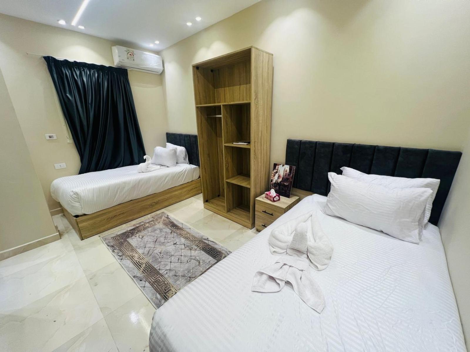 The moon pyramids view - Photo 10