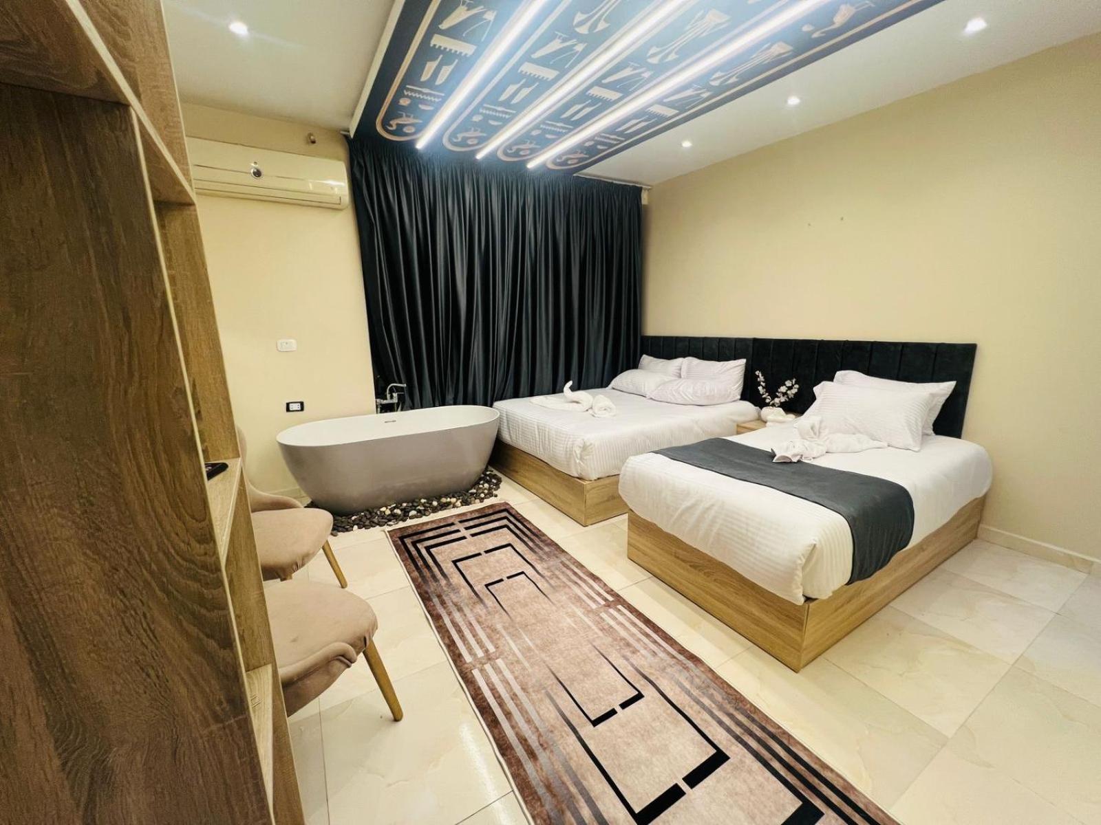 The moon pyramids view - Photo 33