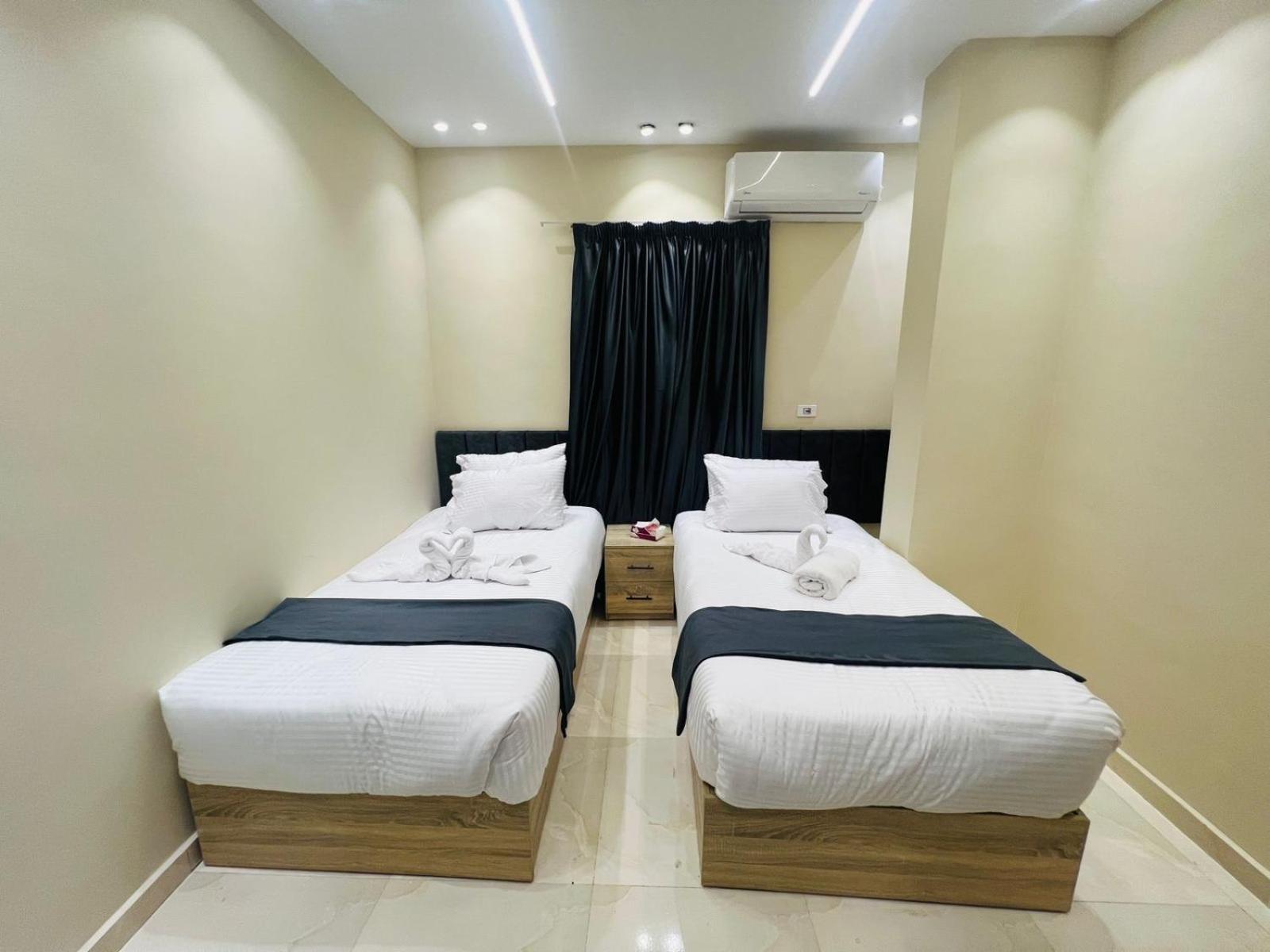 The moon pyramids view - Photo 19