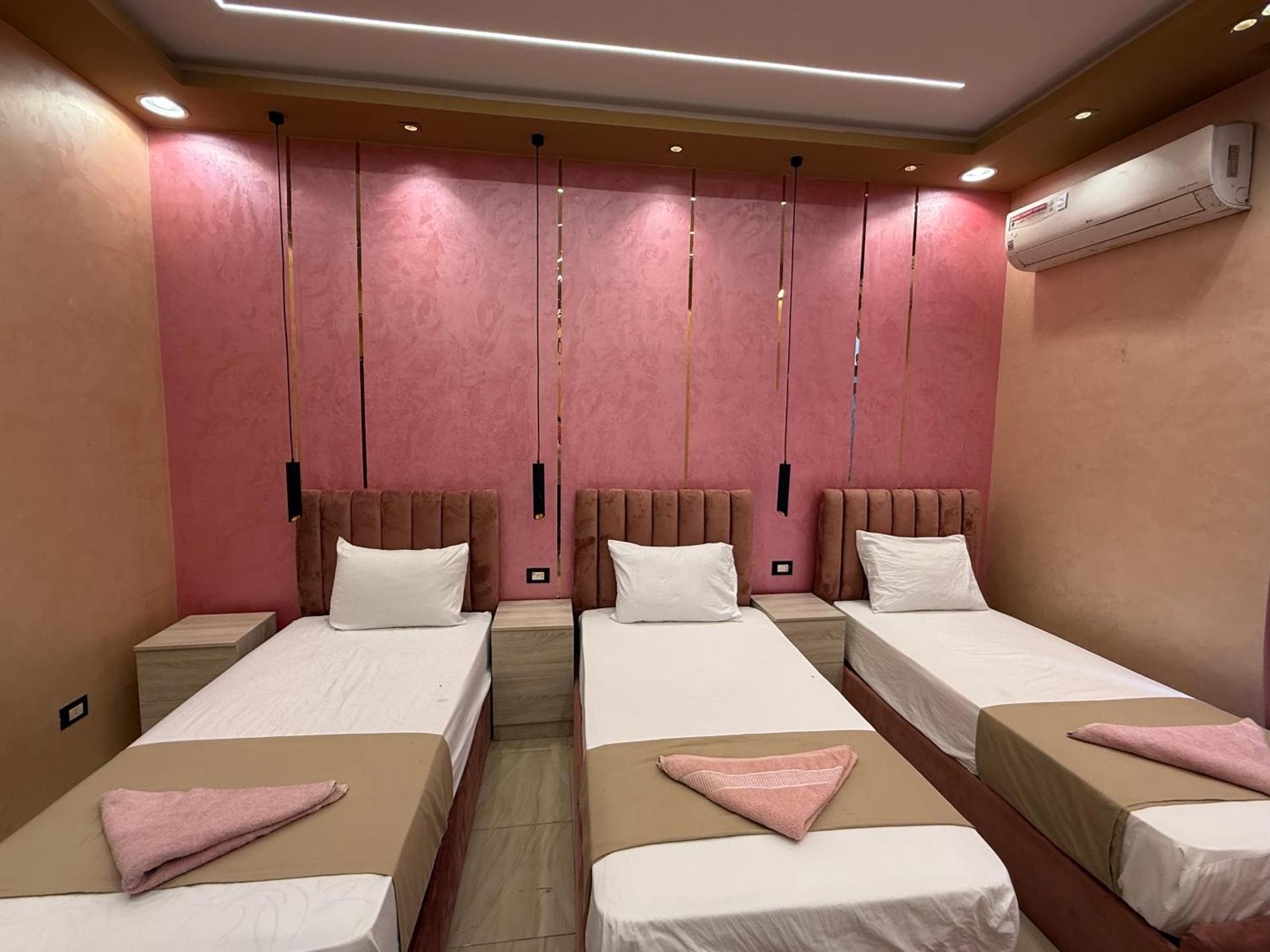 The Caro-Plazaro Hotel - Photo 10