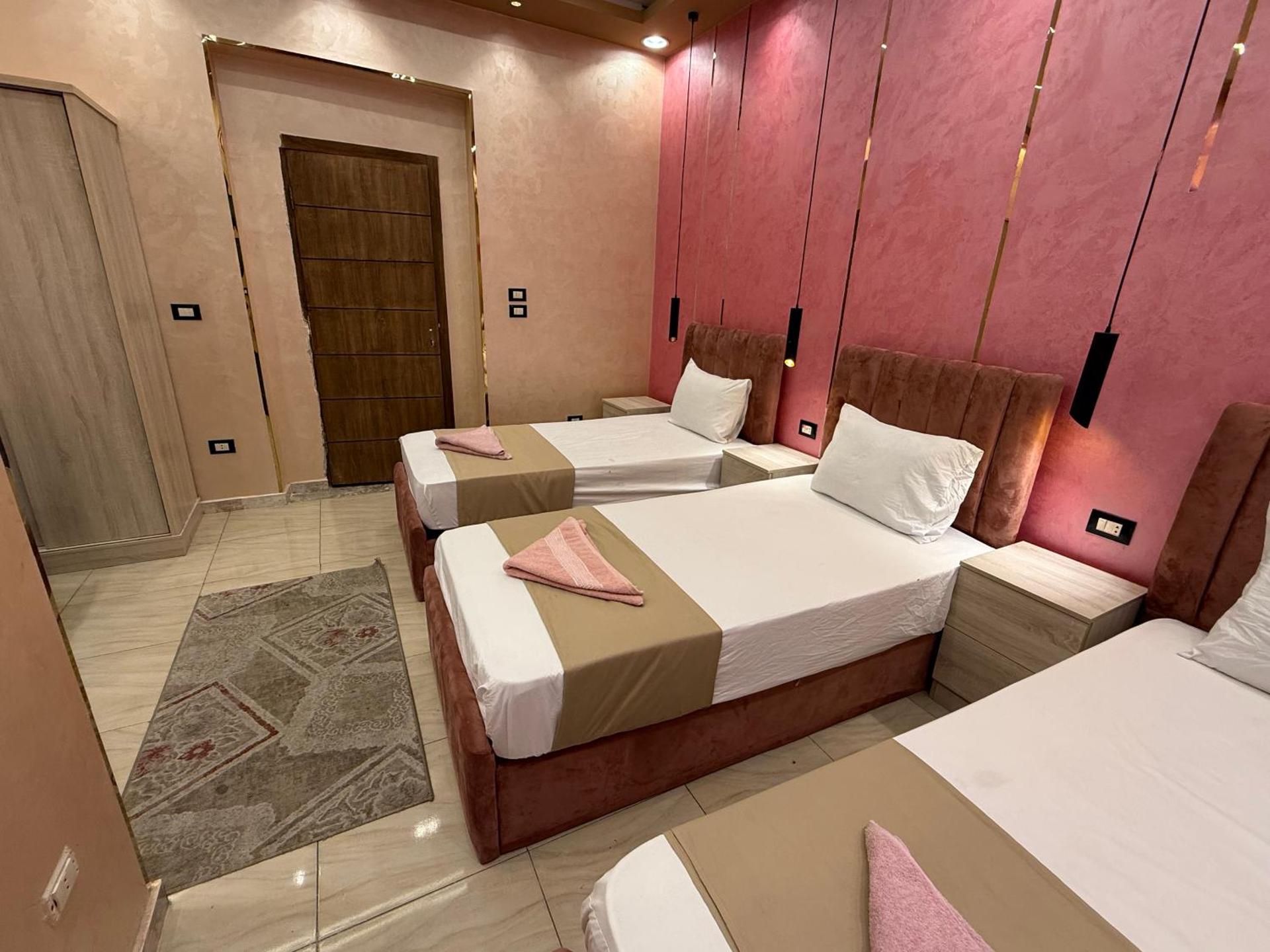 The Caro-Plazaro Hotel - Photo 15