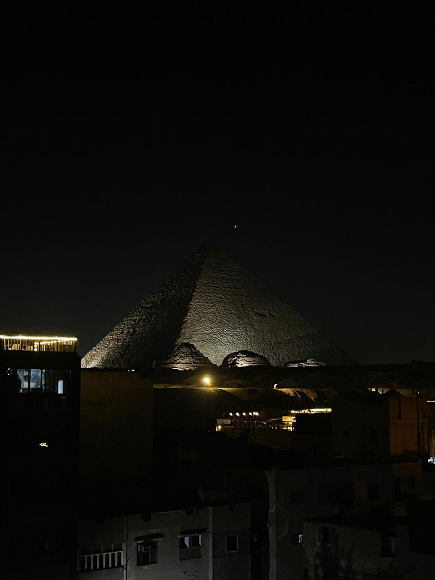 Prince pyramids view - Photo 4