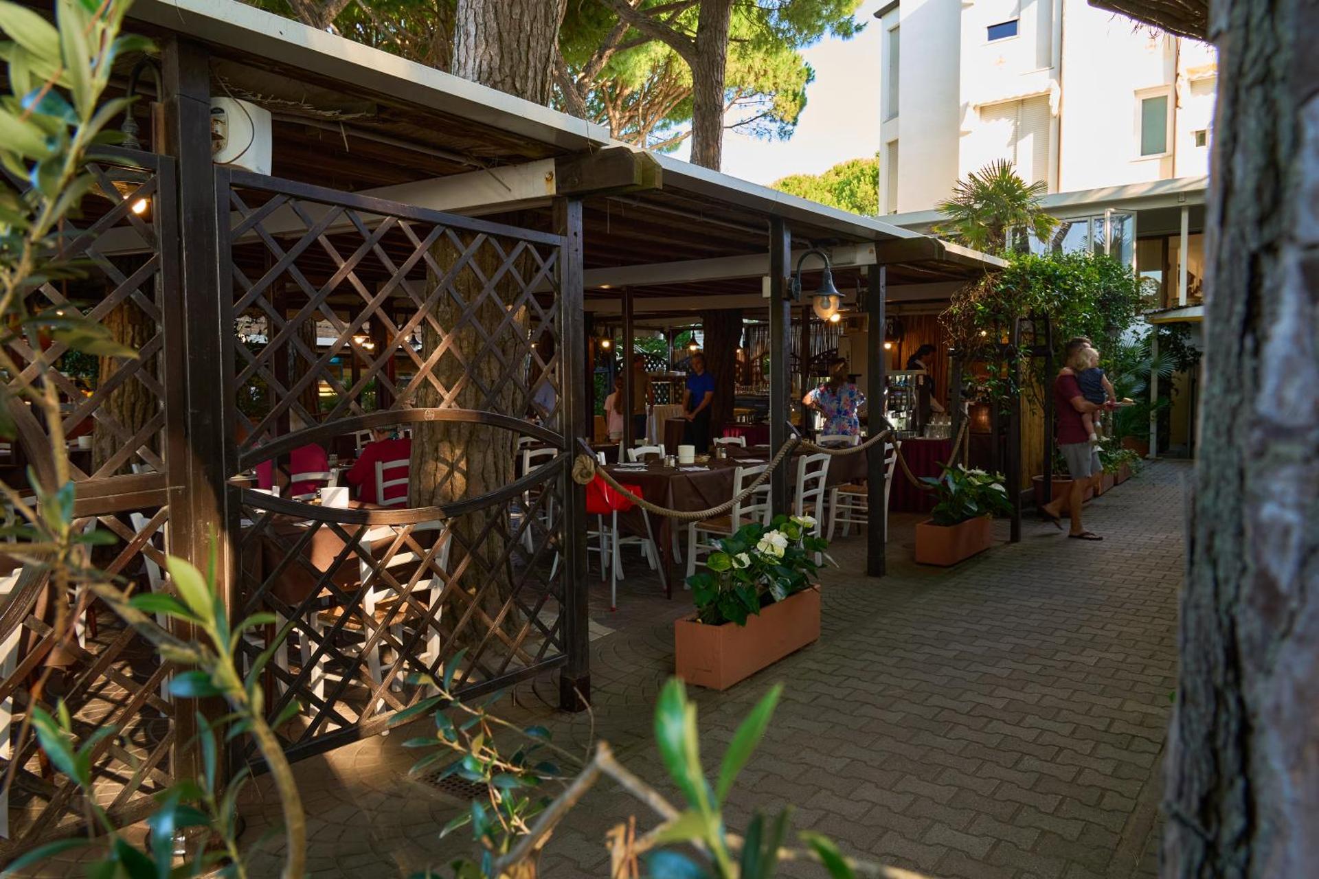 Hotel Viña del Mar Pineta - Photo 12