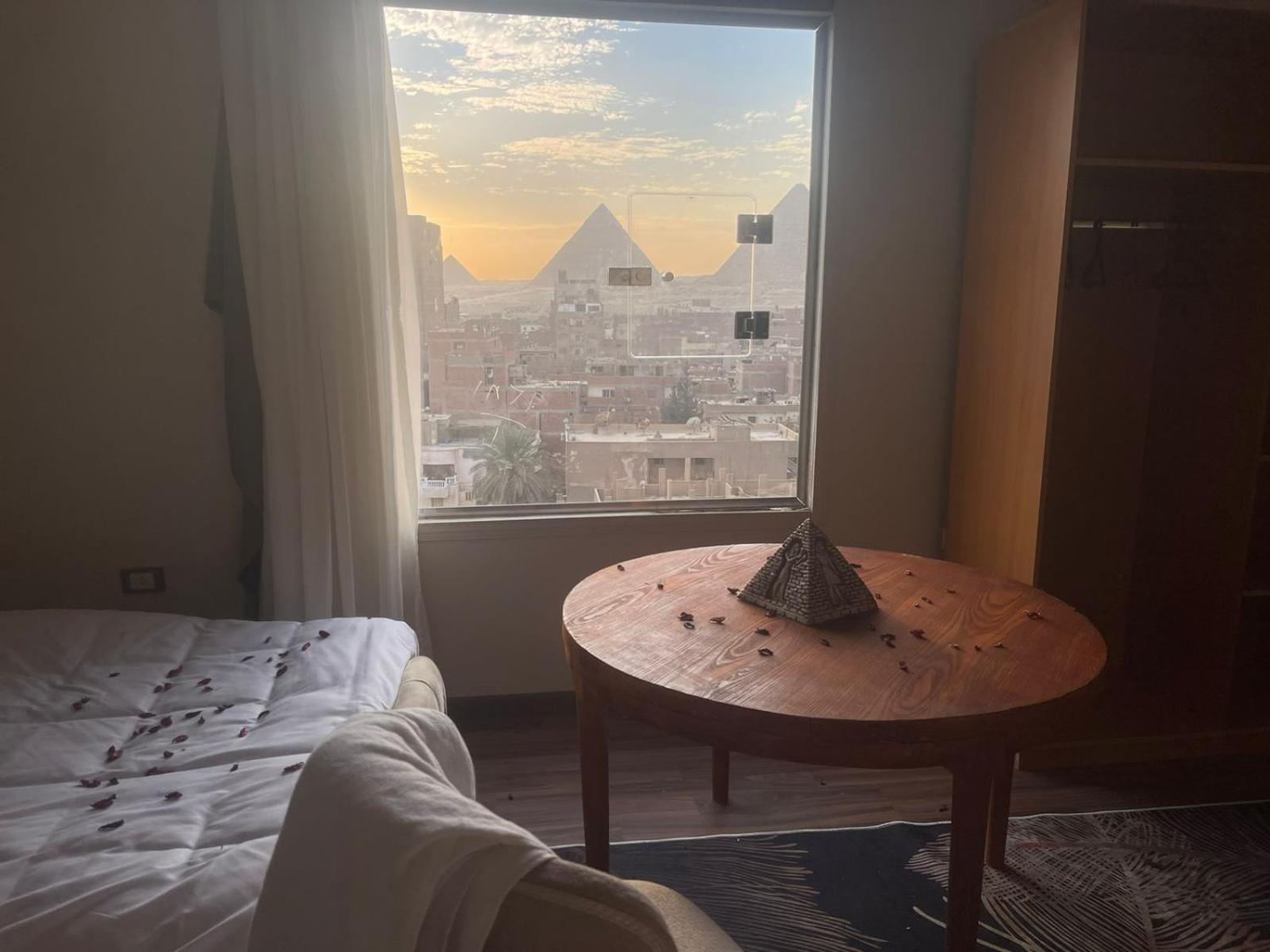 Studio with Spa Bath