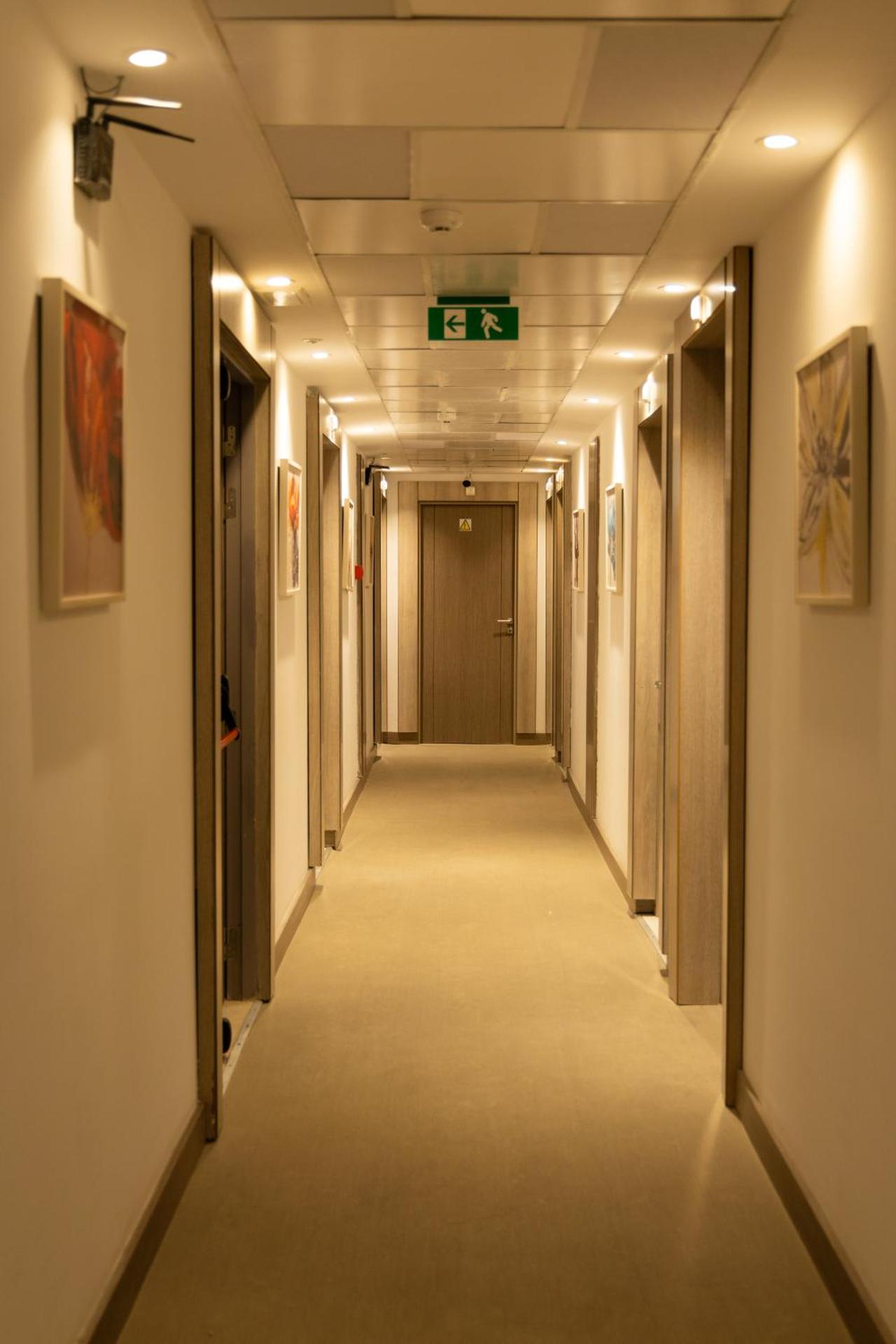 Golf Royal Hotel - Photo 65