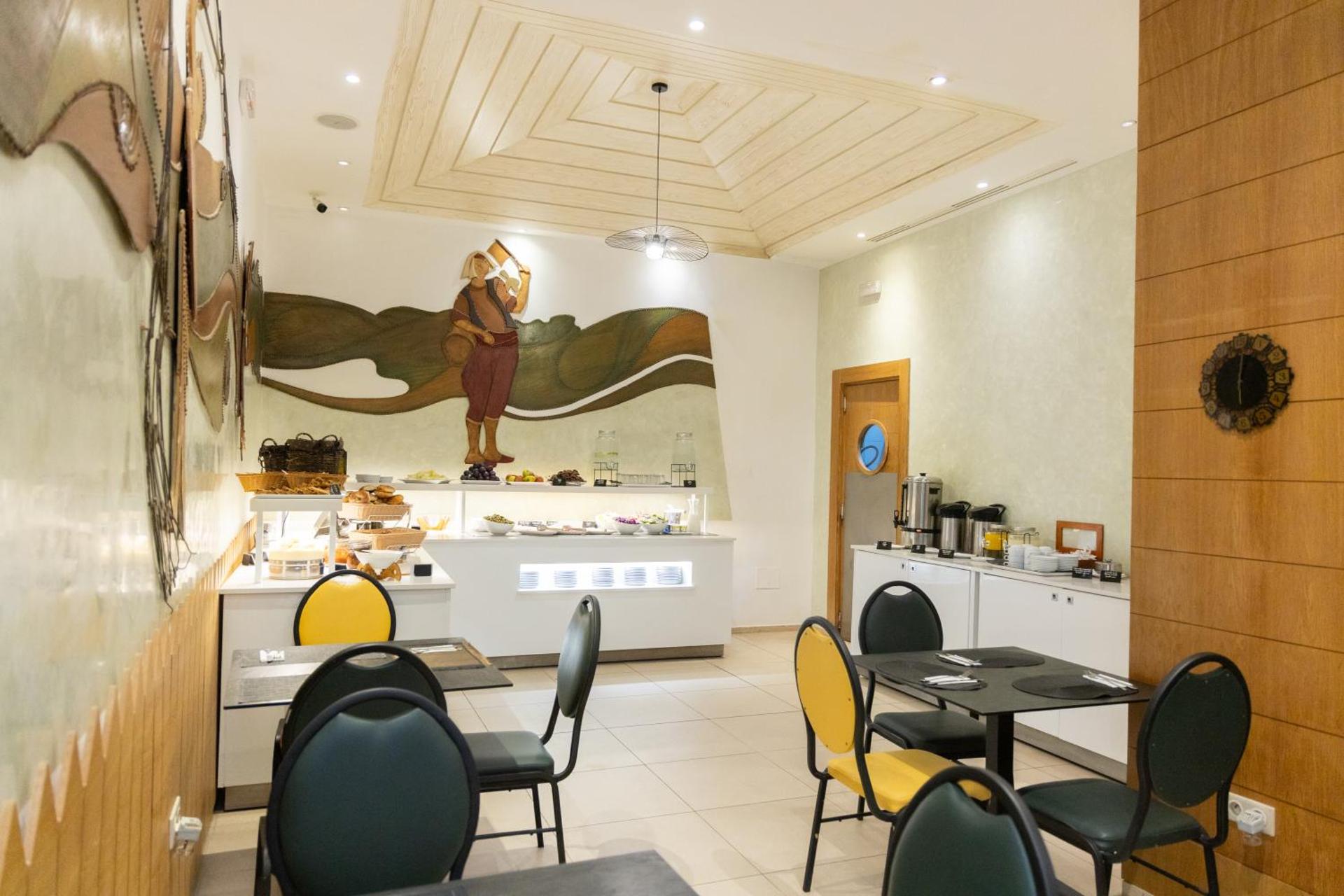 Golf Royal Hotel - Photo 13