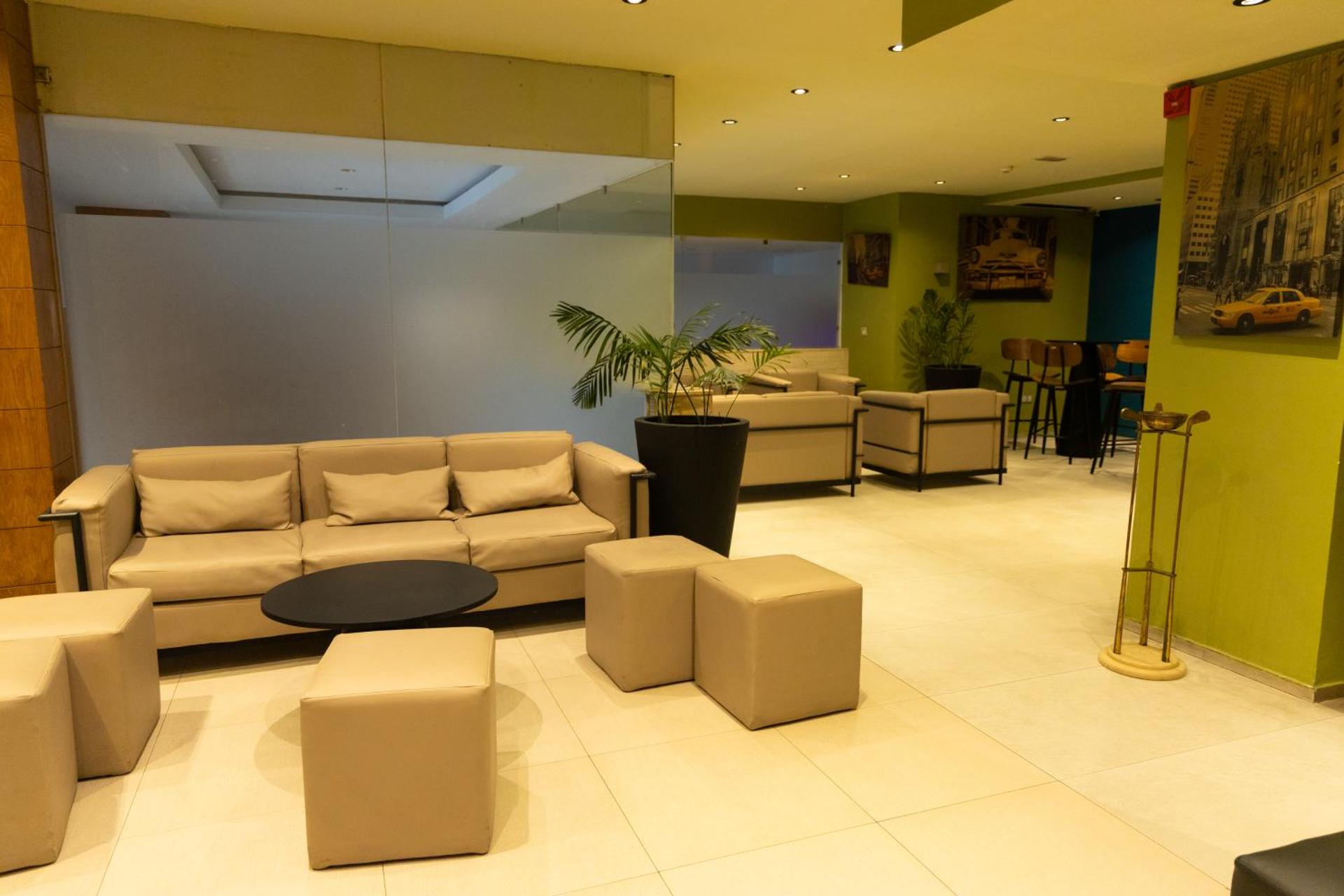 Golf Royal Hotel - Photo 9