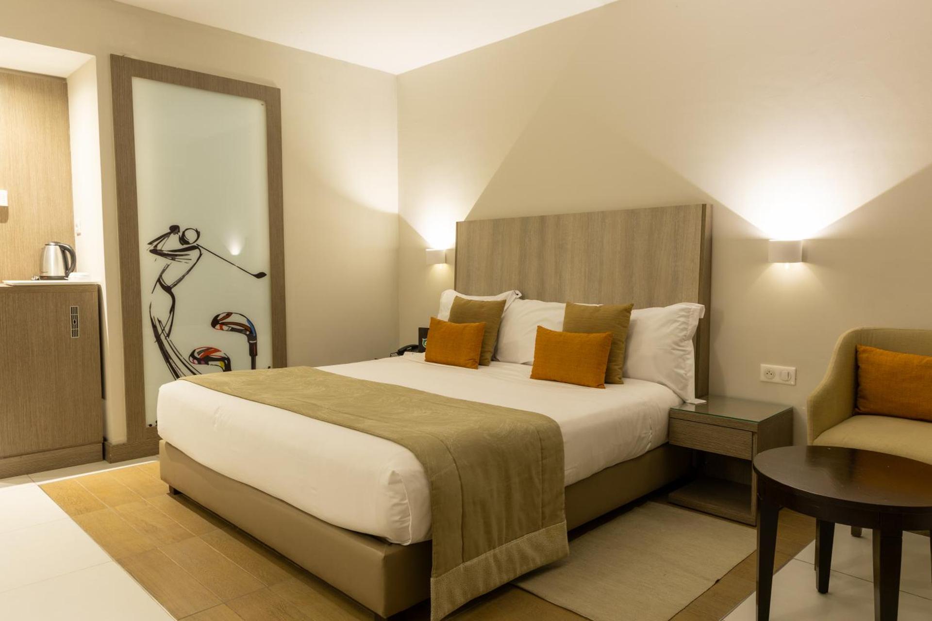 Golf Royal Hotel - Photo 28