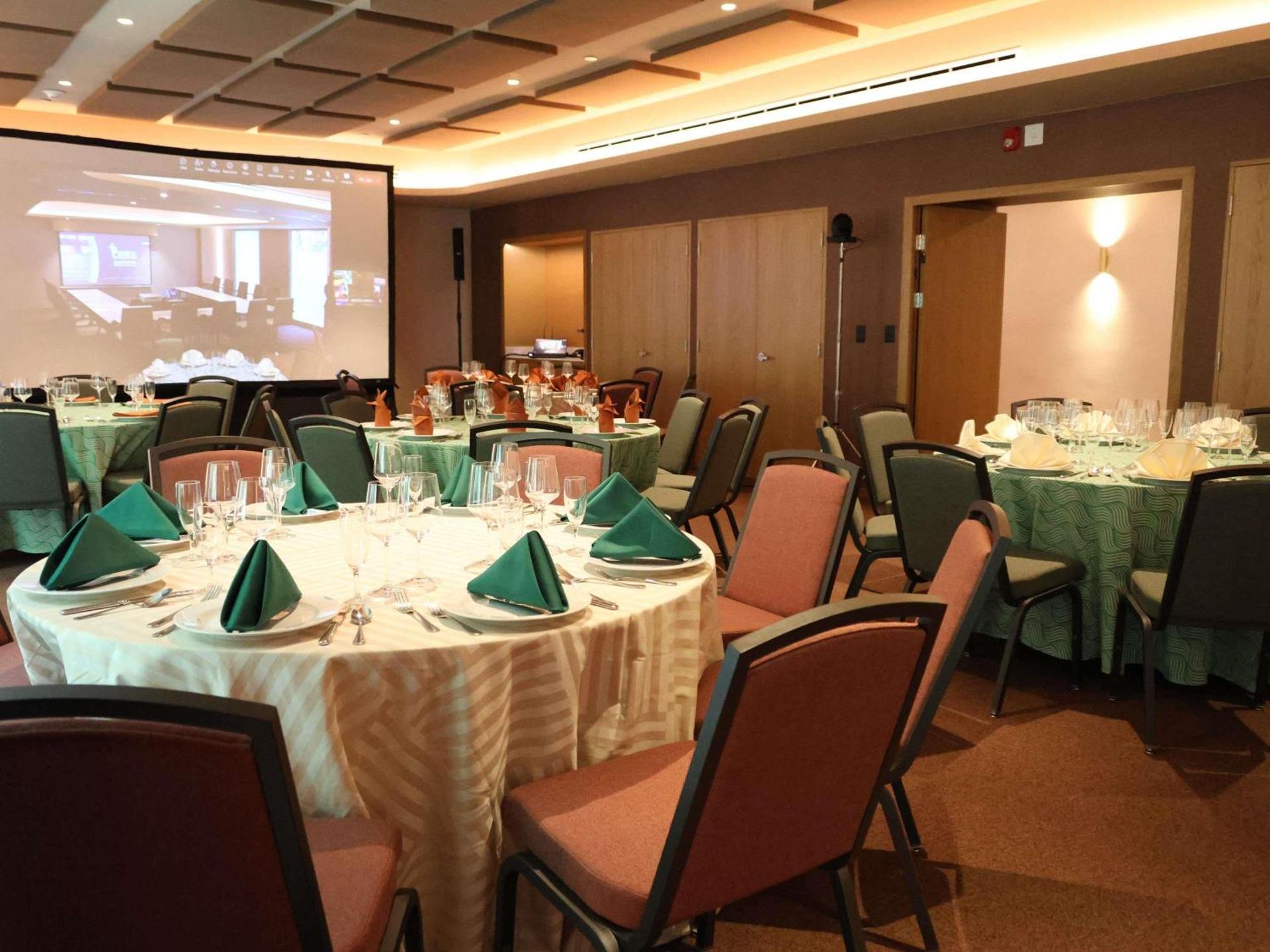 Novotel Mexico City Santa Fe - Photo 76