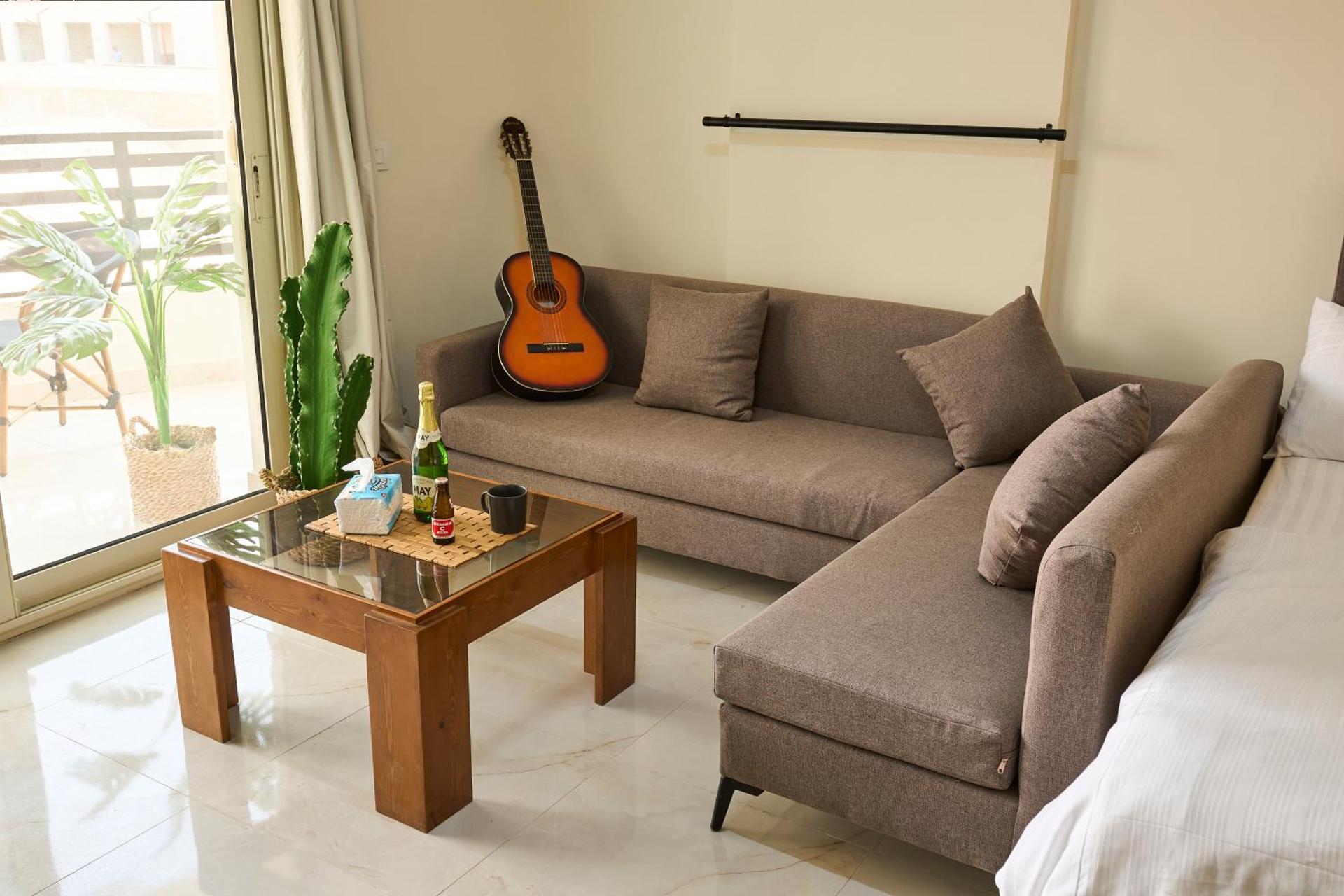 Jira Inn Hotel - چيران - Photo 99