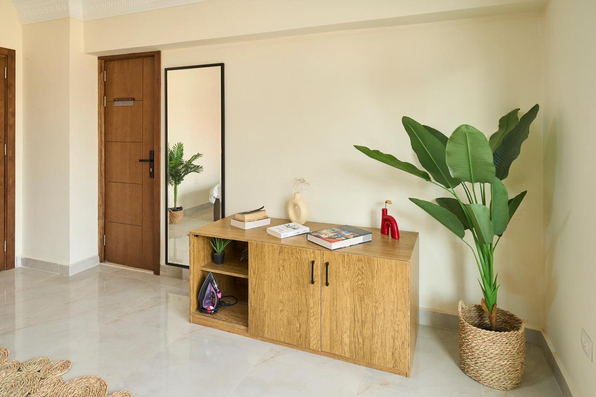 Jira Inn Hotel - چيران - Photo 103