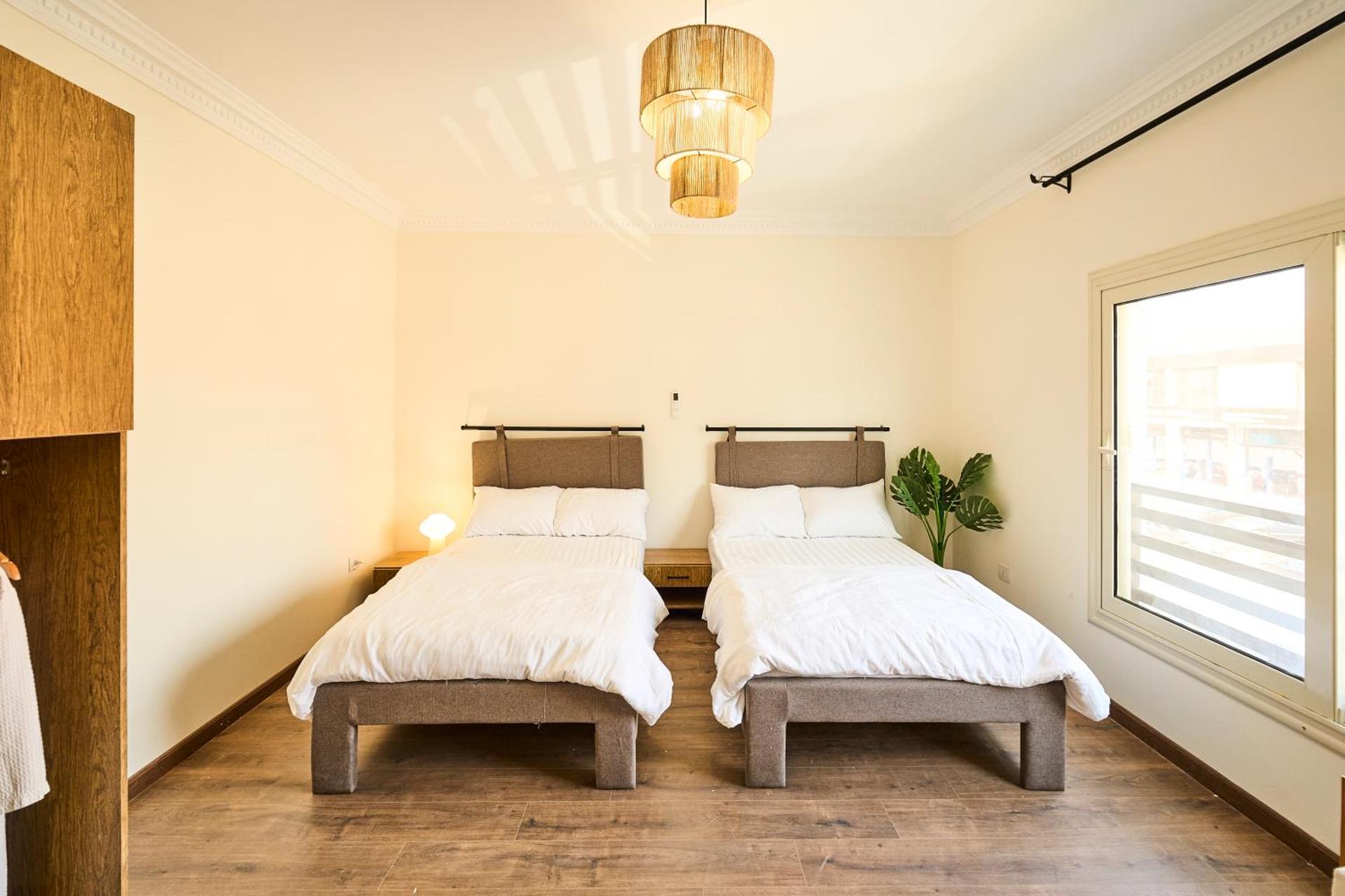 Jira Inn Hotel - چيران - Photo 116