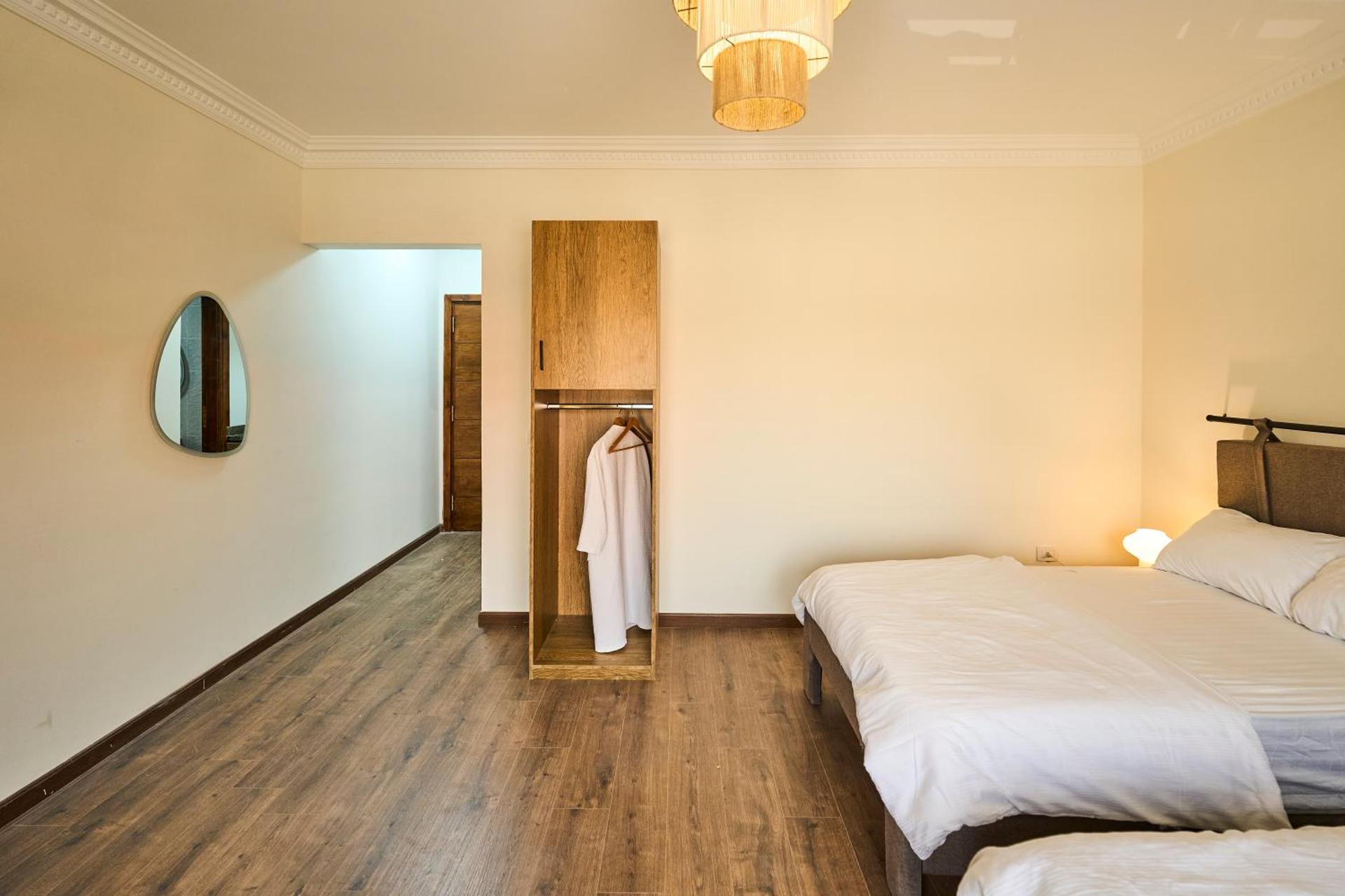 Jira Inn Hotel - چيران - Photo 115