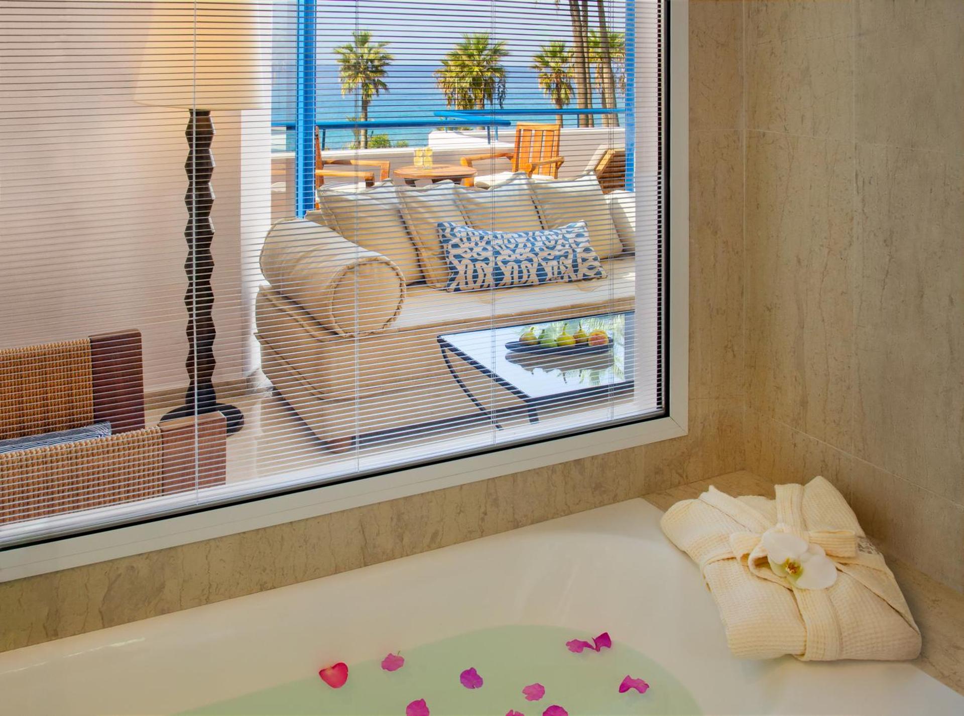 Azia Resort & Spa - Photo 49