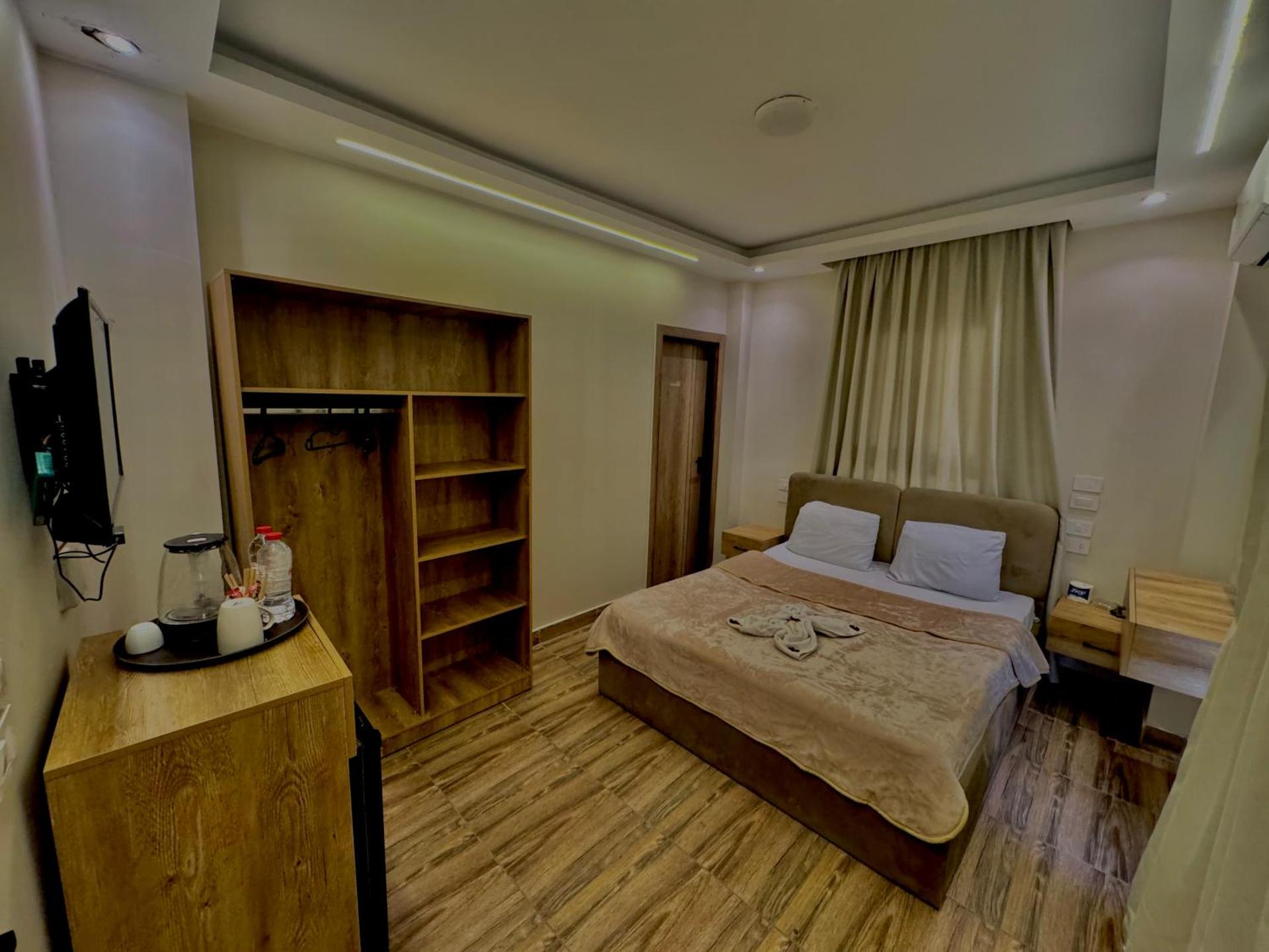 Makani Pyramids INN - Photo 56