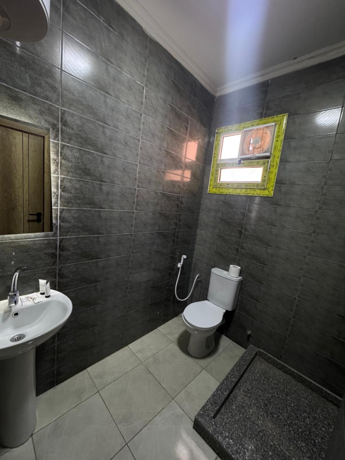 Makani Pyramids INN - Photo 3