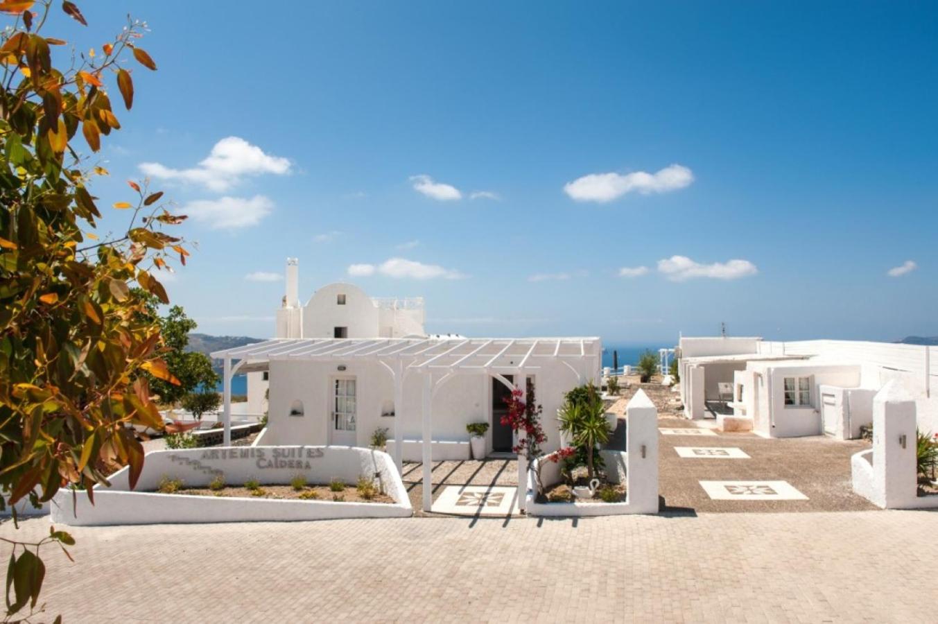 Artemis Suites - Photo 49