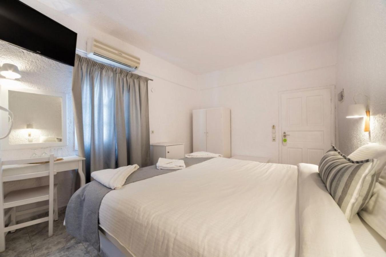 Artemis Suites - Photo 9