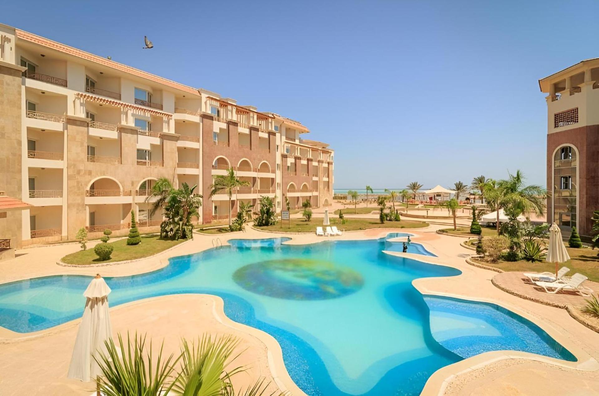 Royal Beach Boutique Hotel - Photo 61