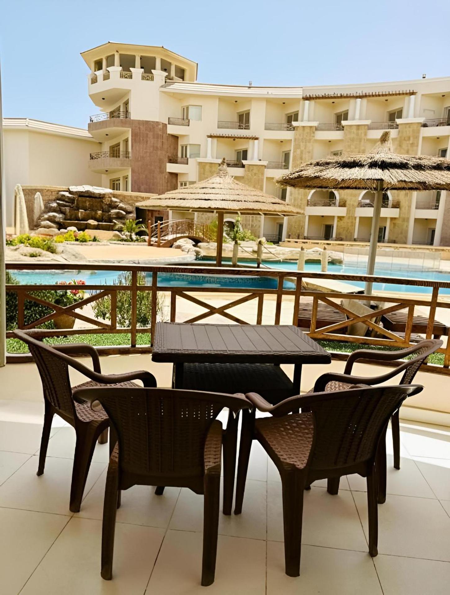 Royal Beach Boutique Hotel - Photo 5