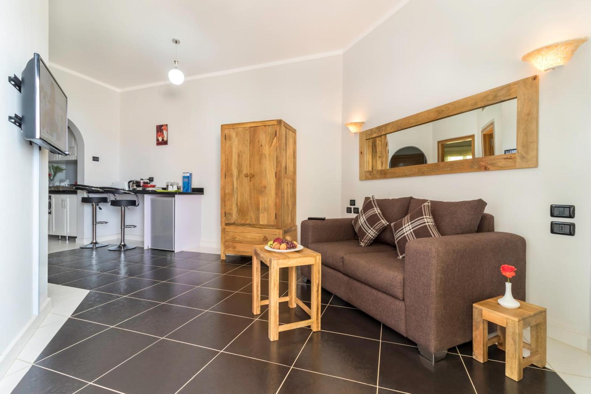 Royal Beach Boutique Hotel - Photo 67