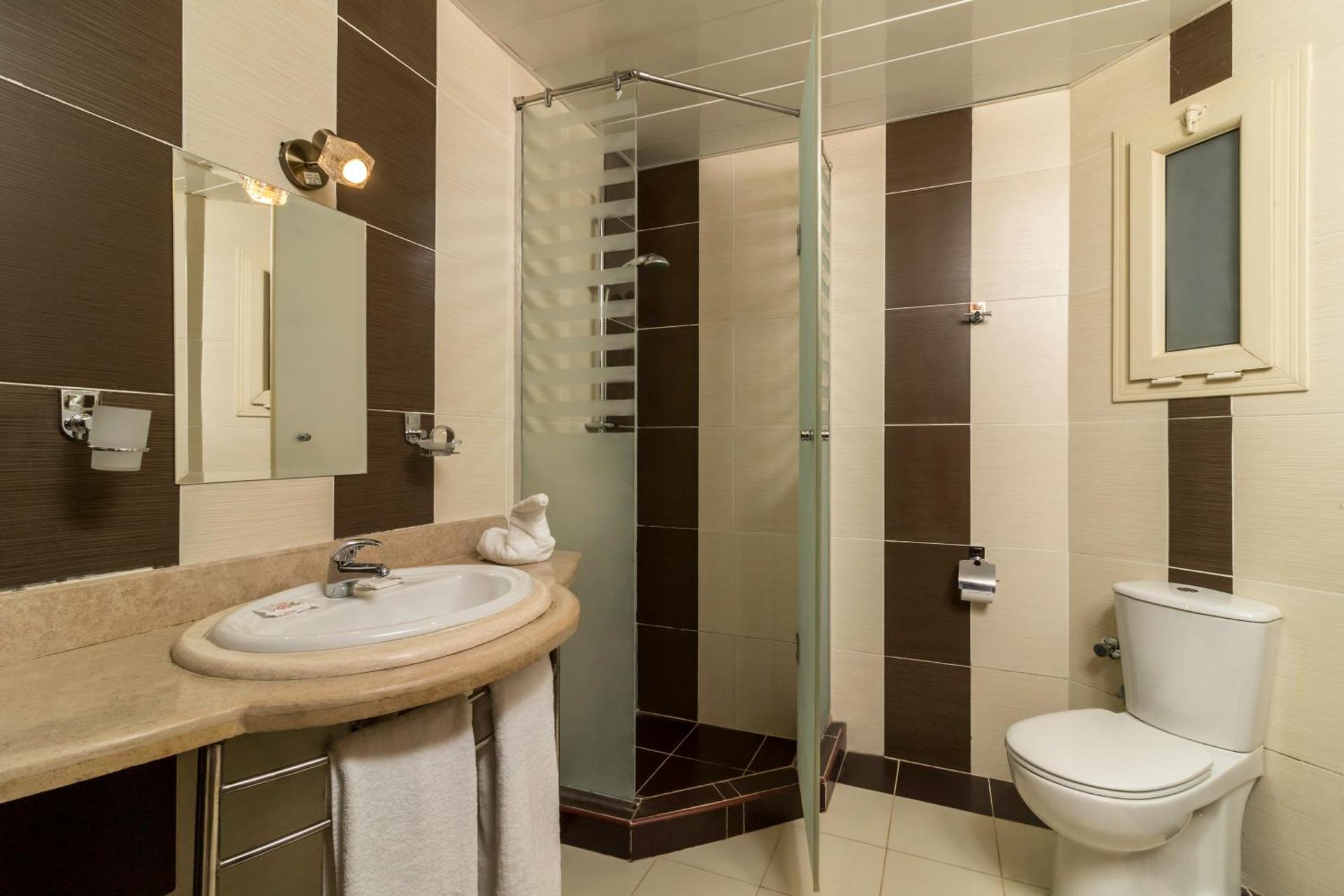 Royal Beach Boutique Hotel - Photo 66