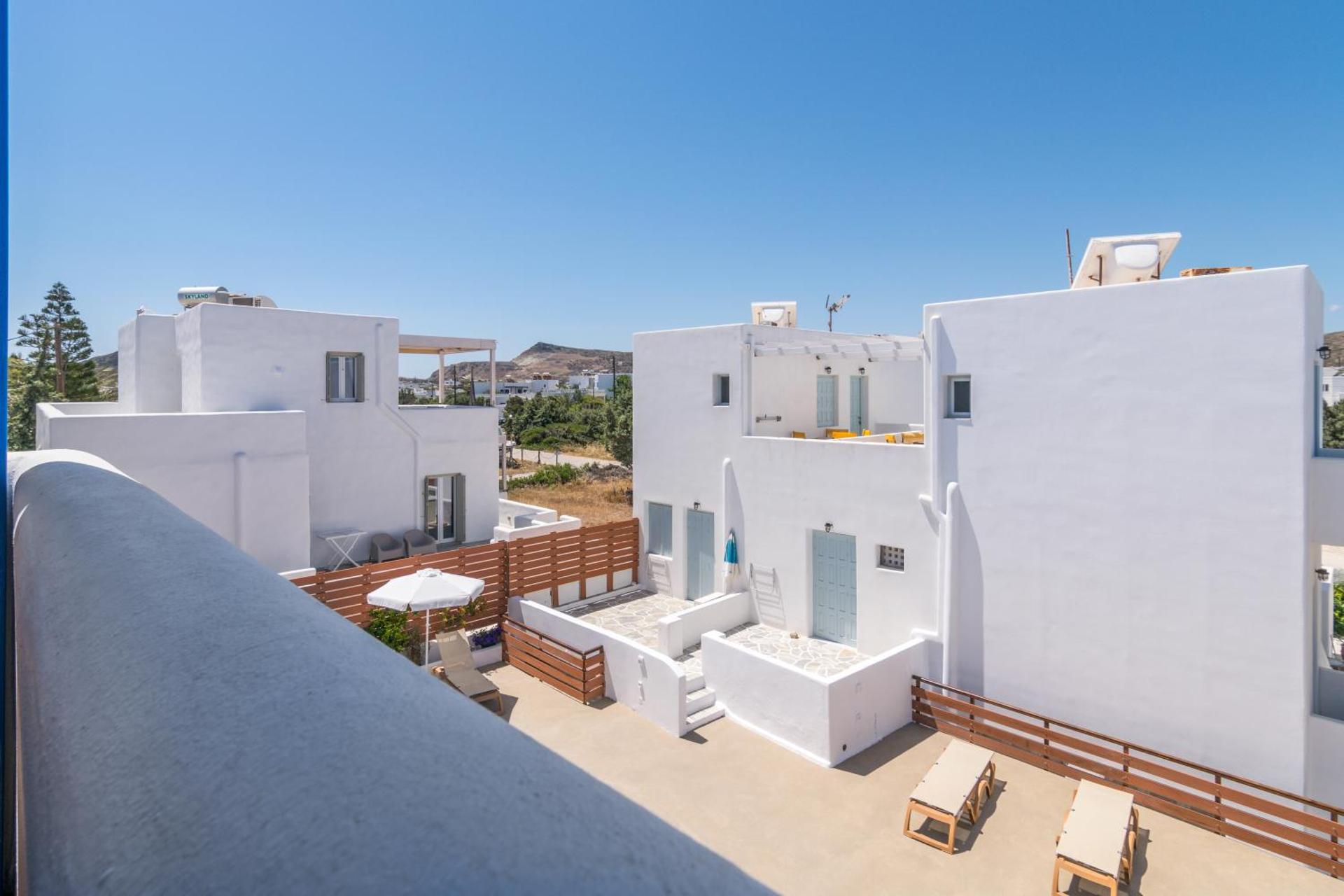 Apollon Rooms - Photo 16