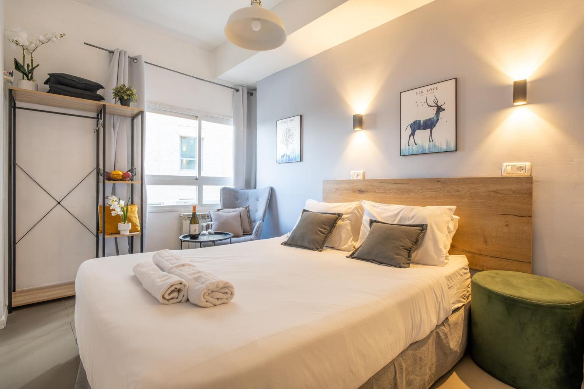 Aju Hillel 14 - Photo 6