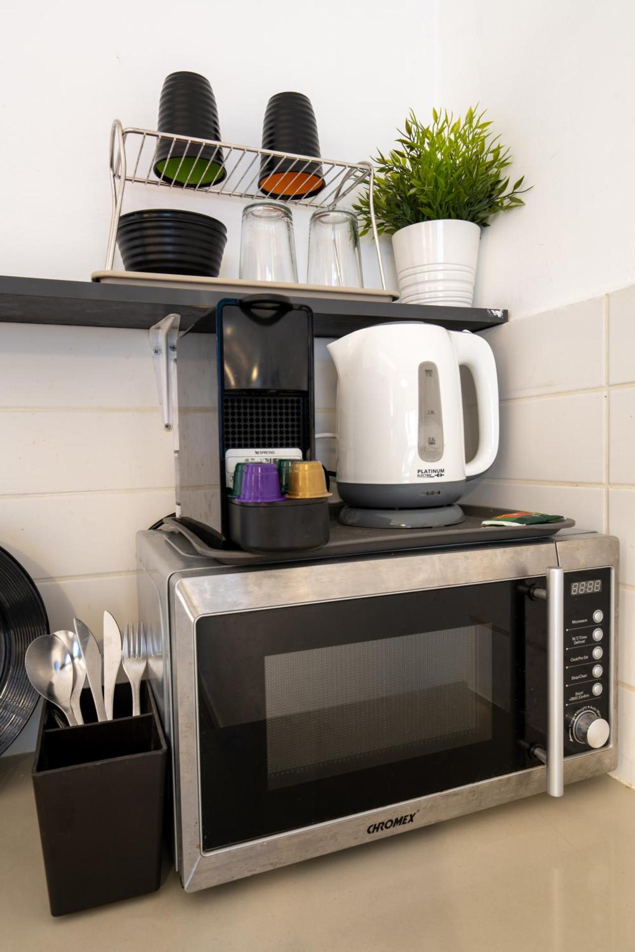 Aju Hillel 14 - Photo 5