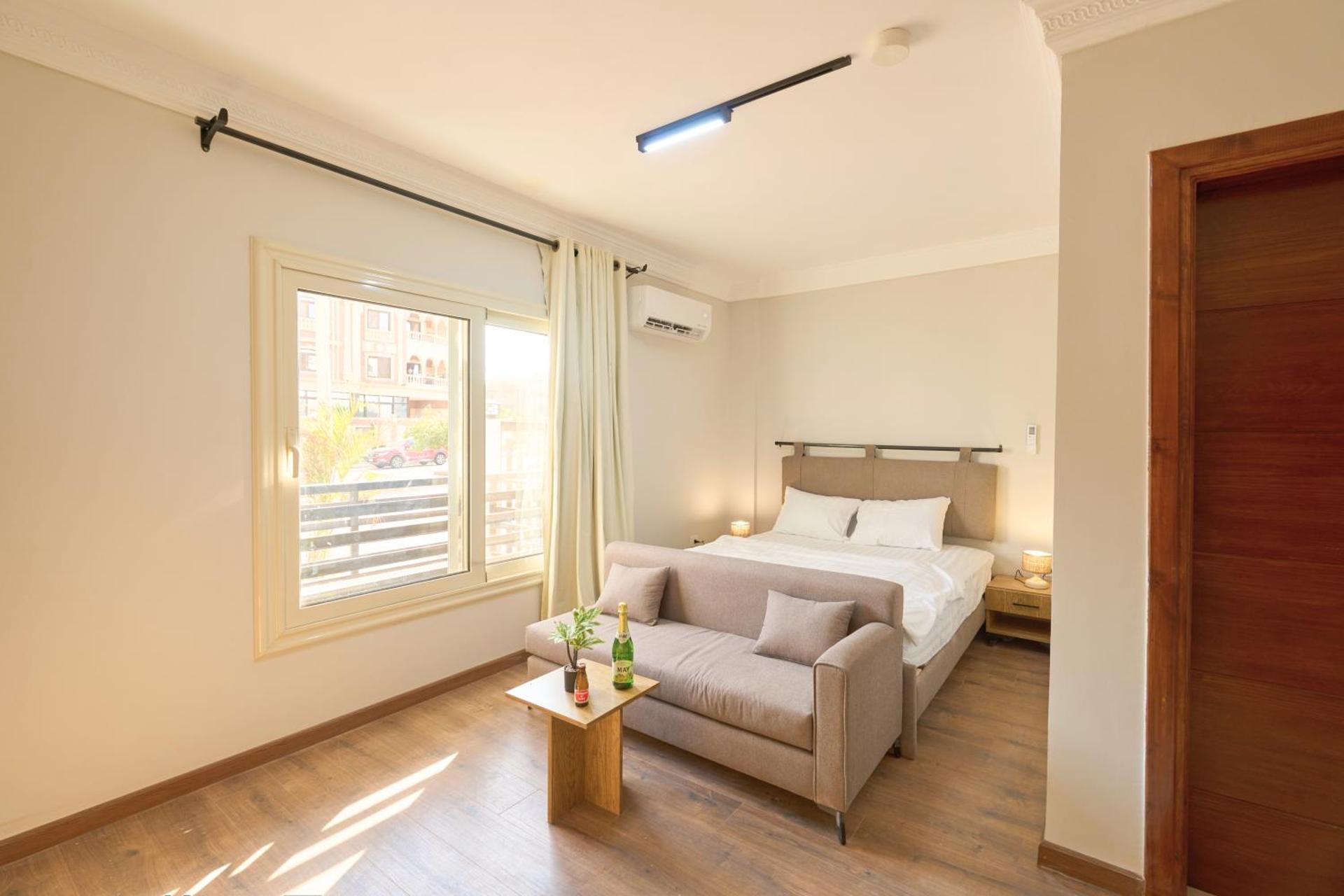 Jira Inn Hotel - چيران - Photo 24