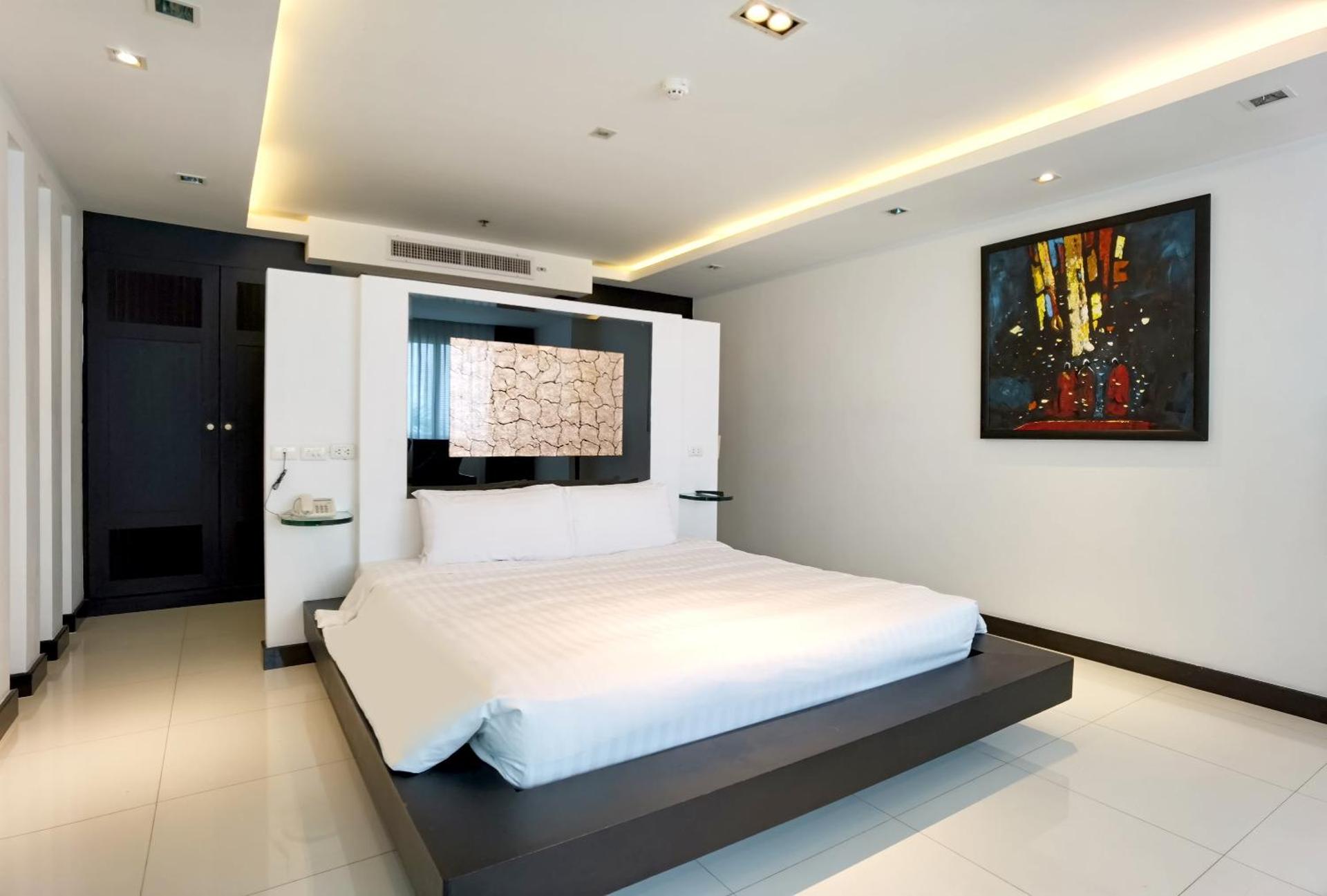 Nova Suites Pattaya by Compass Hospitality - Photo 43