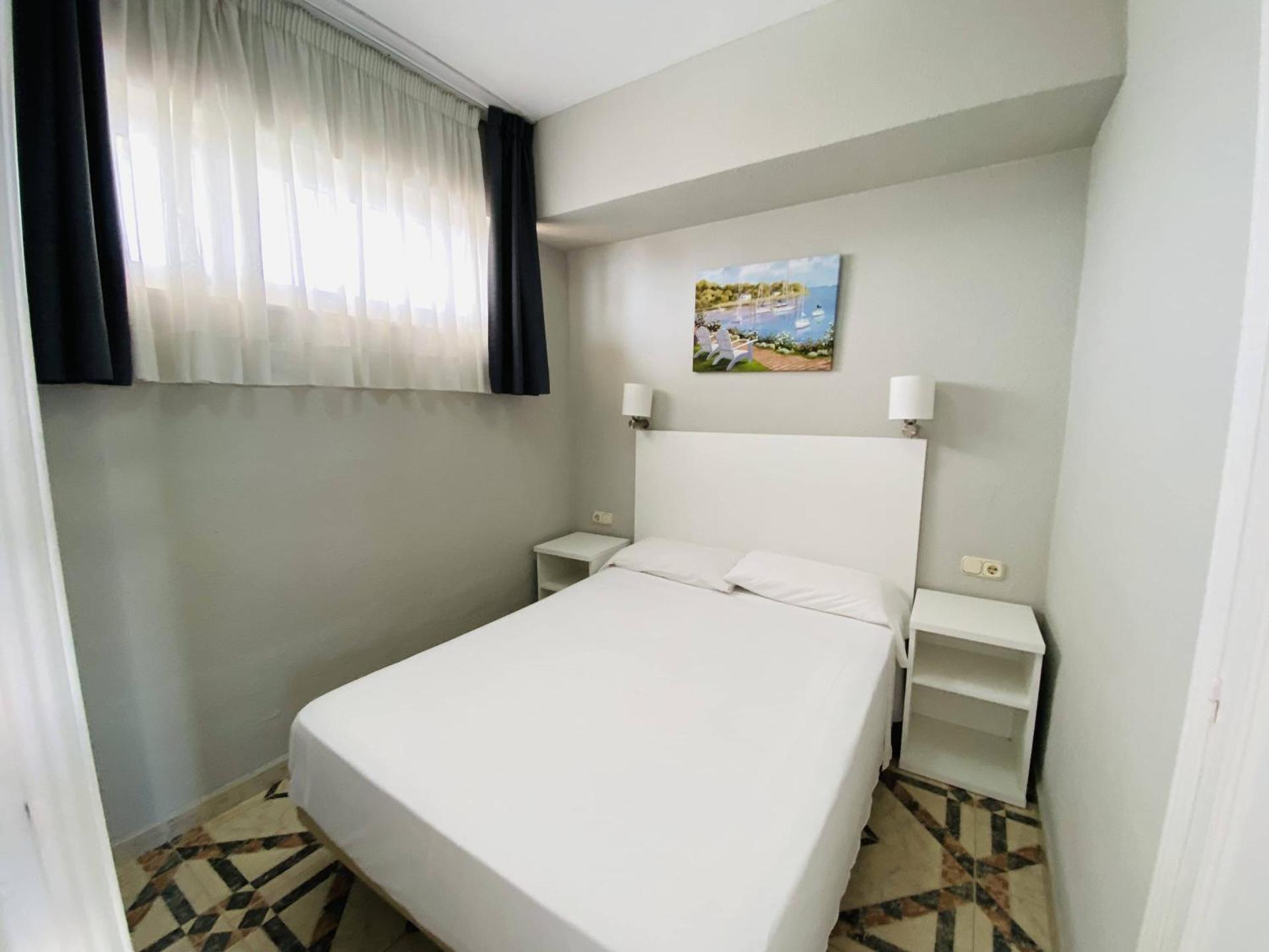 Apartamentos Los Jazmines - Photo 26