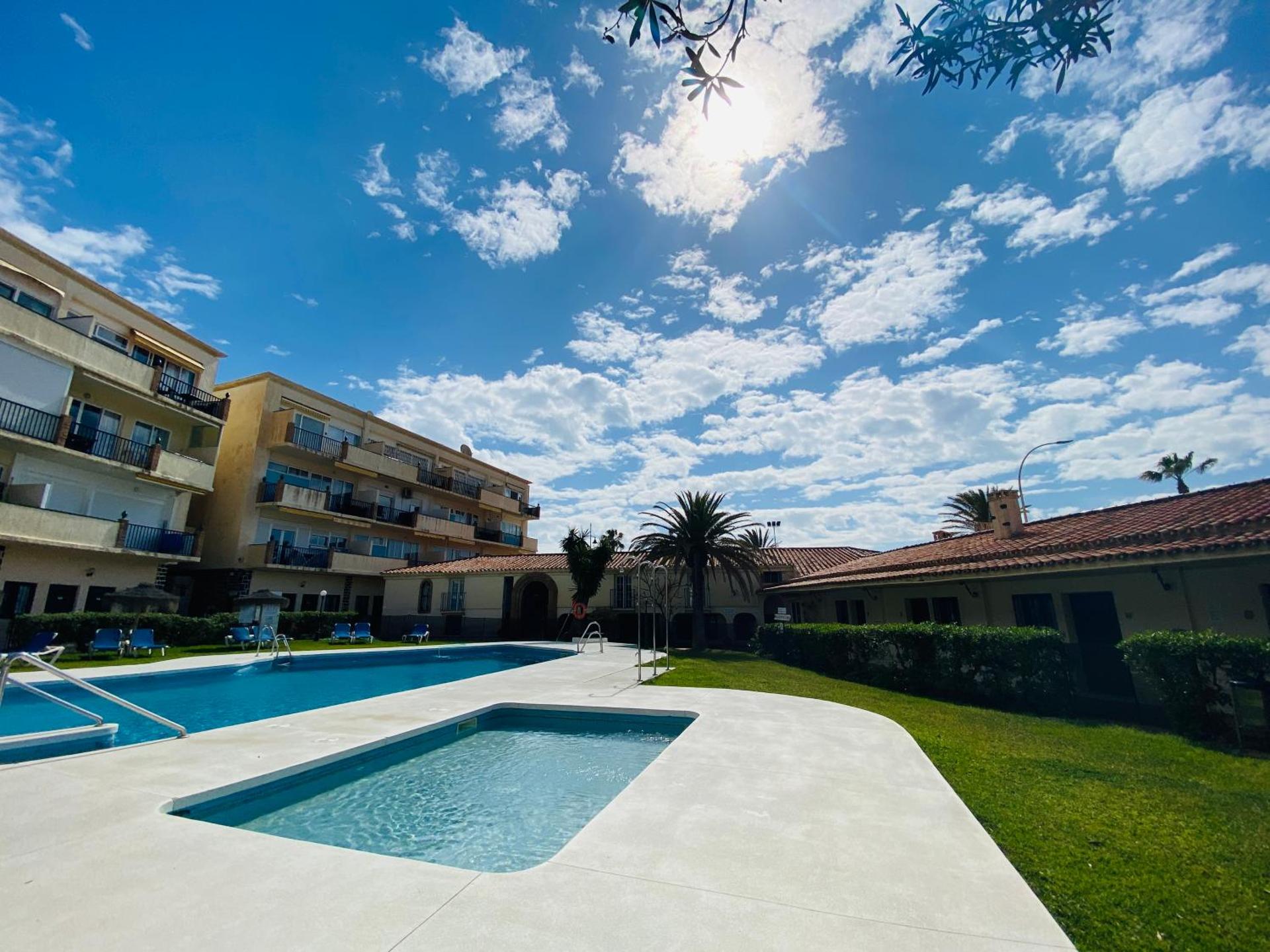 Apartamentos Los Jazmines - Photo 11