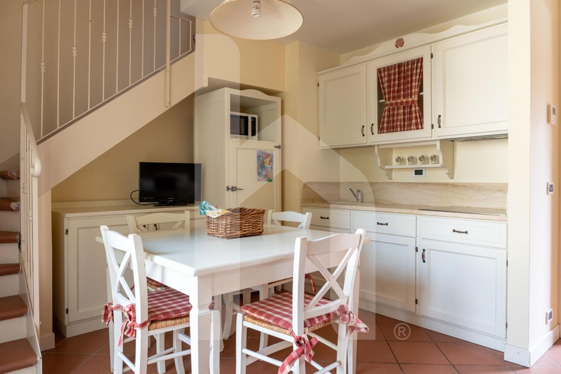 Homiday - Villa Rosella - Photo 10