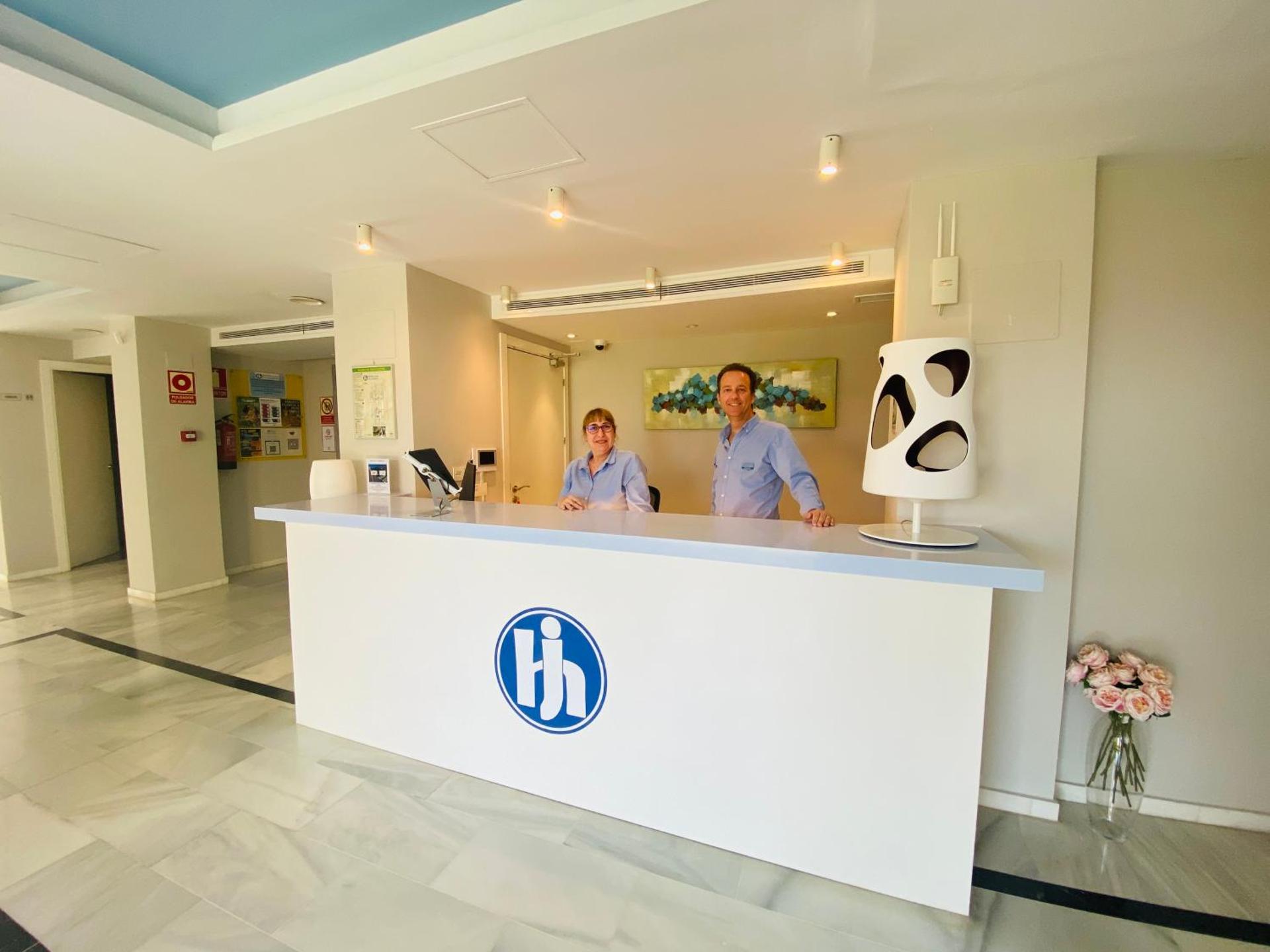 Apartamentos Los Jazmines - Photo 2