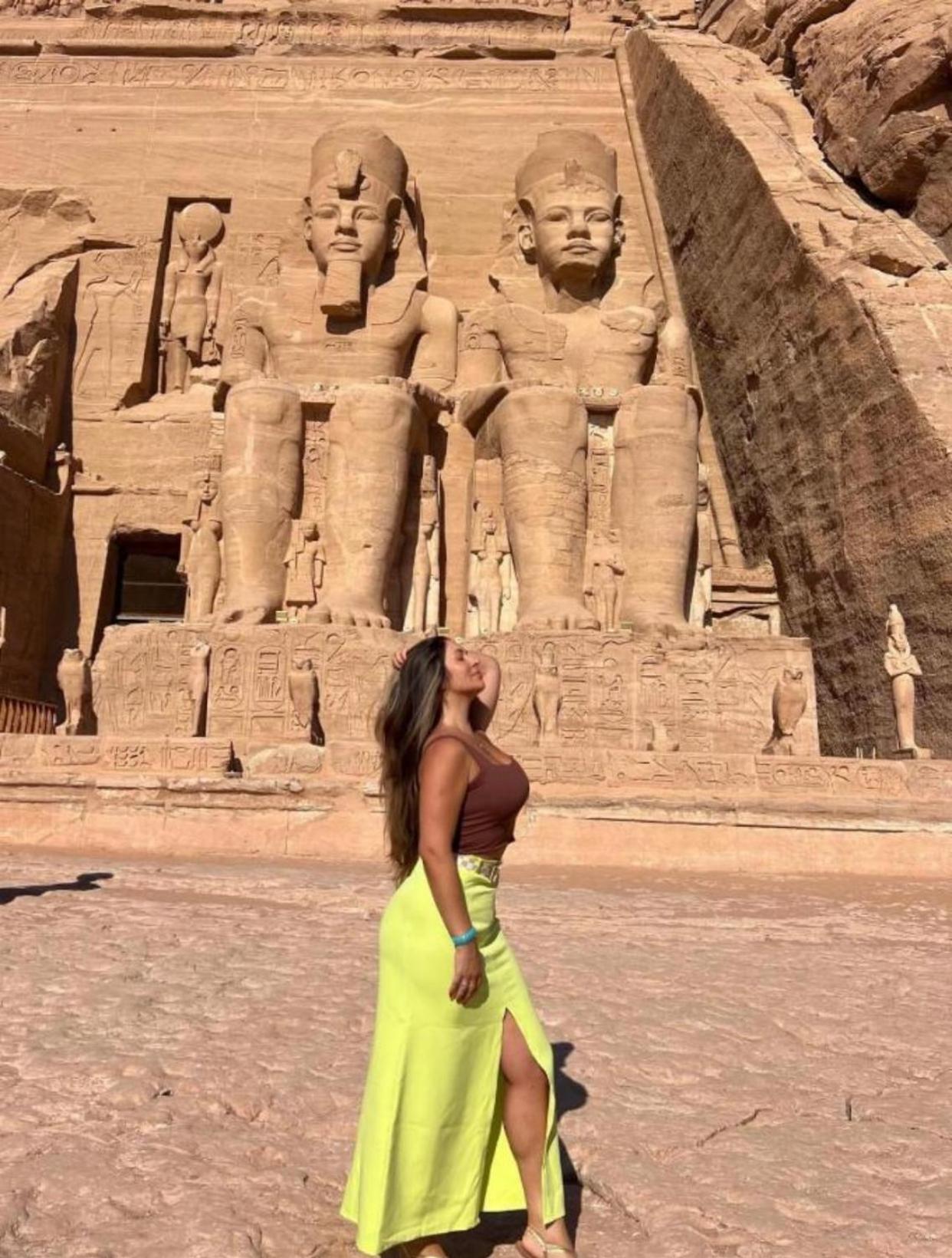 Lyra Pyramids Inn - Photo 19