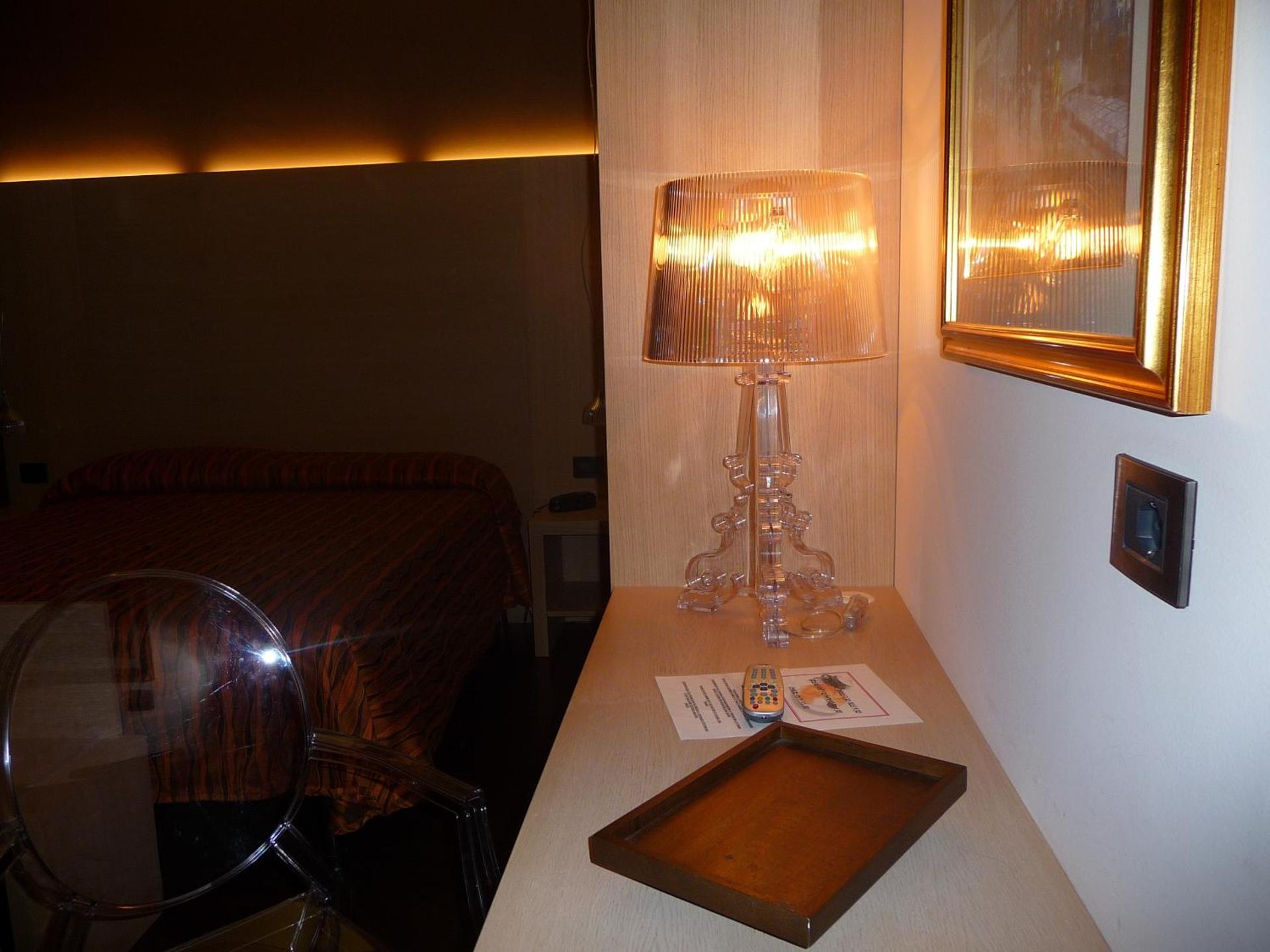 Hotel Paris - Photo 37